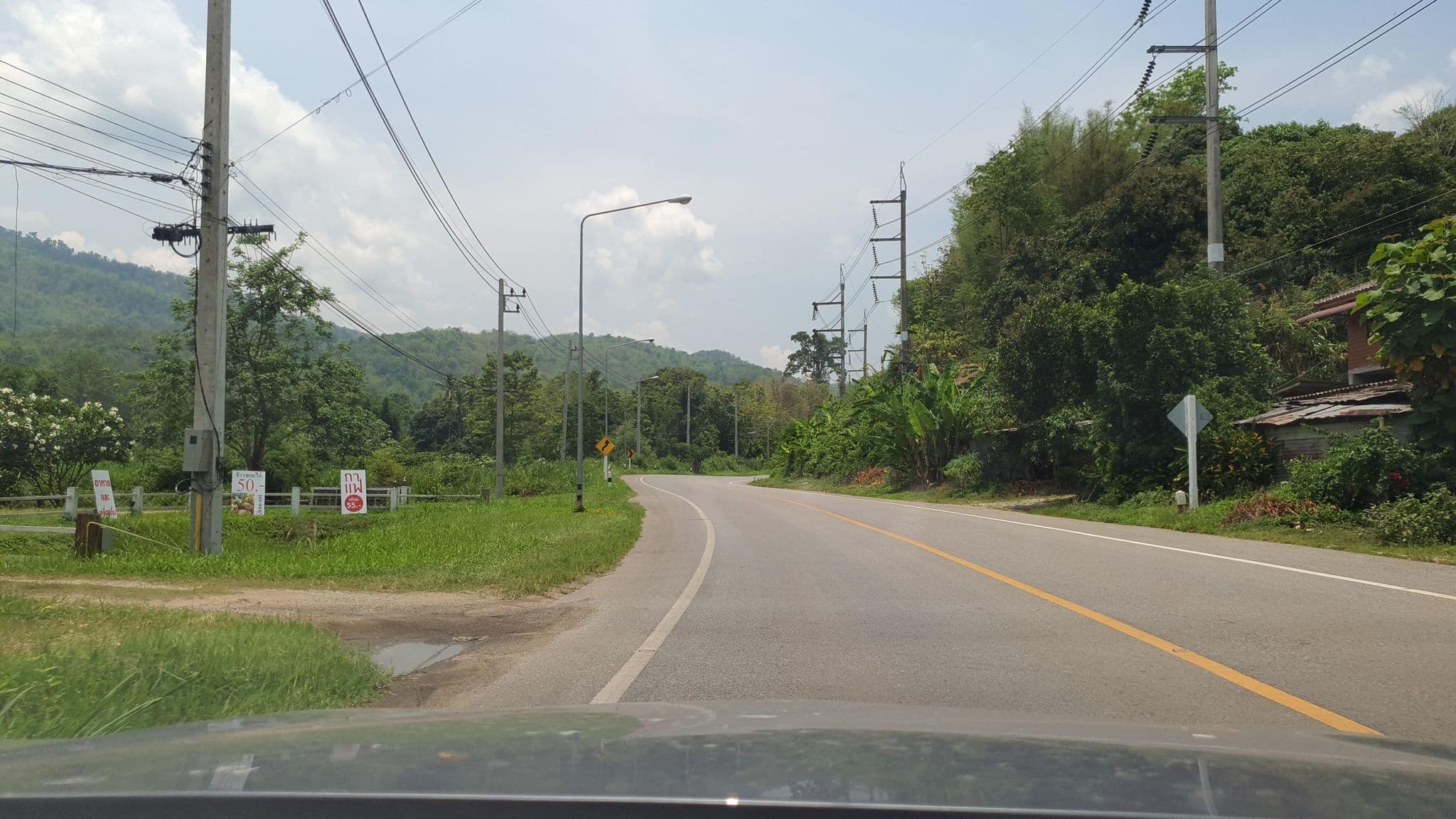 Street view near Mountain View Homestay, Chiang Mai