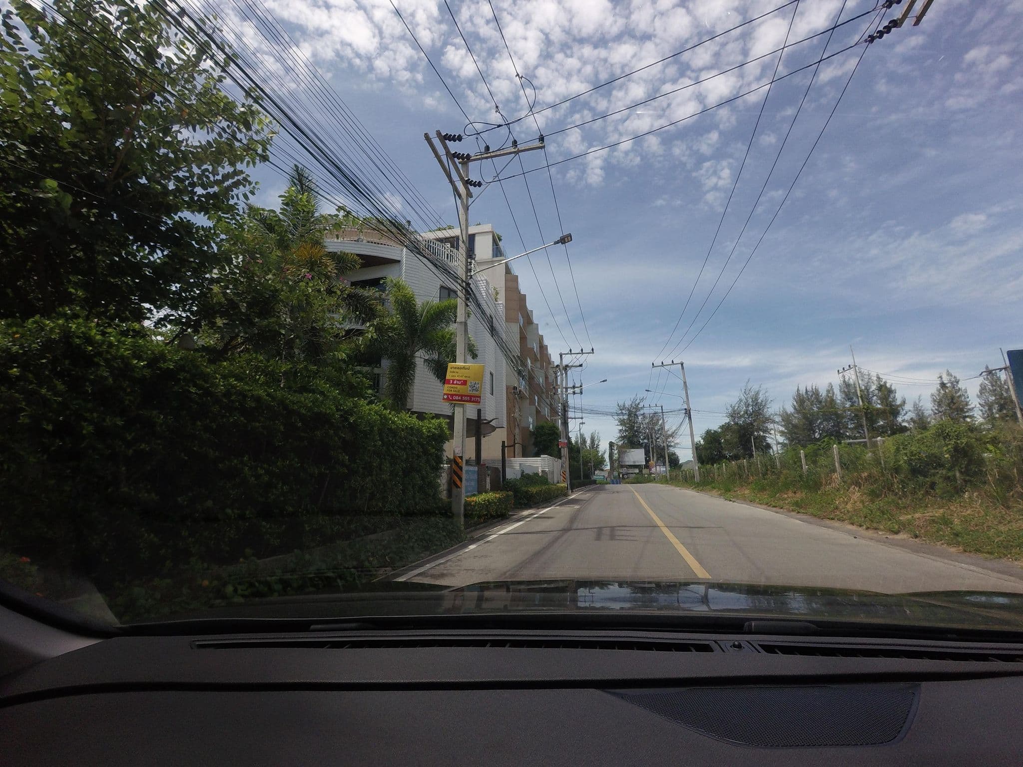 Street view near Boat Lodge Resort, Hua Hin