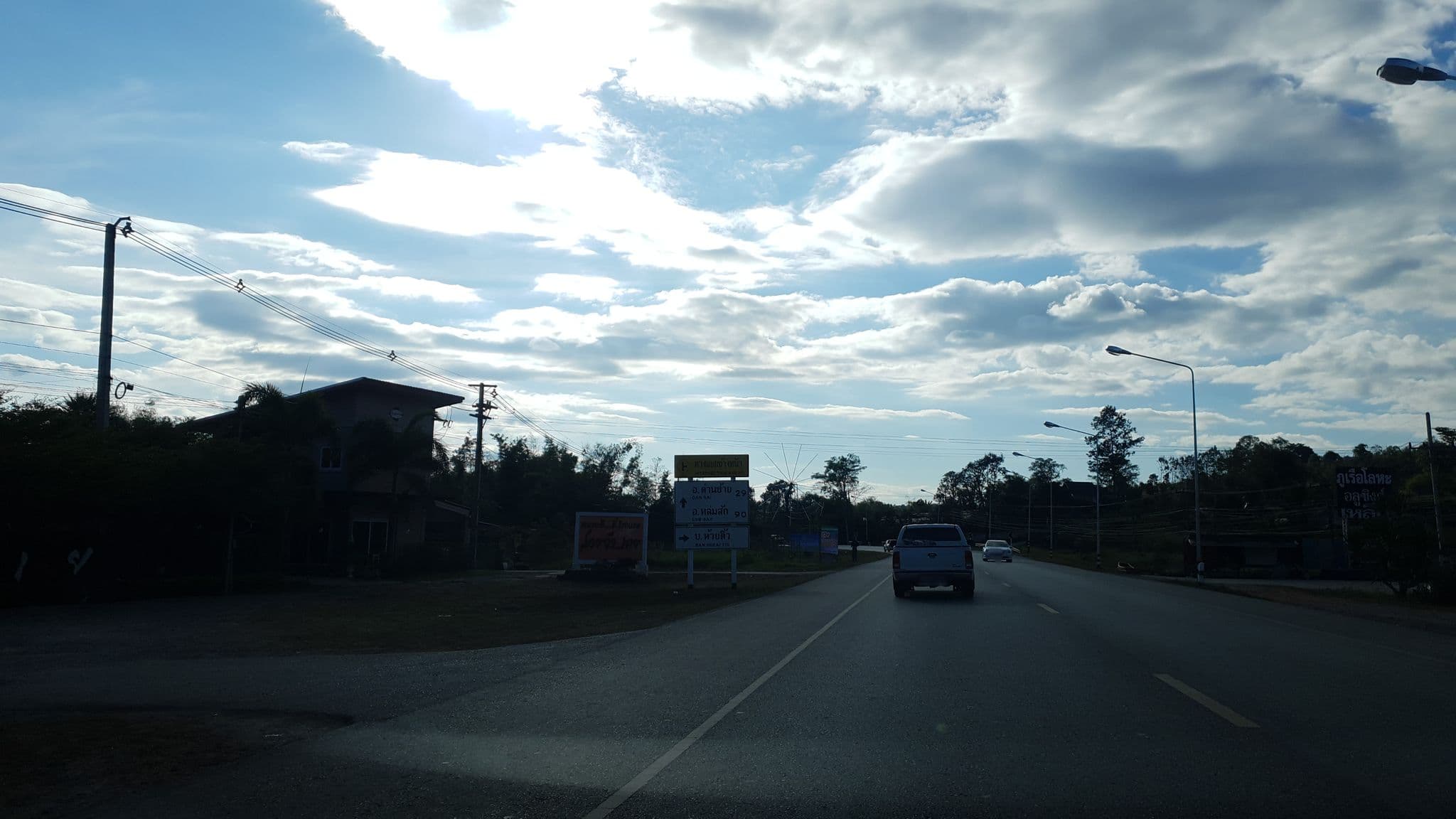 Street view near Beautiful Loei Hotel, Loei — © kyoko (CC BY-SA · Mapillary)