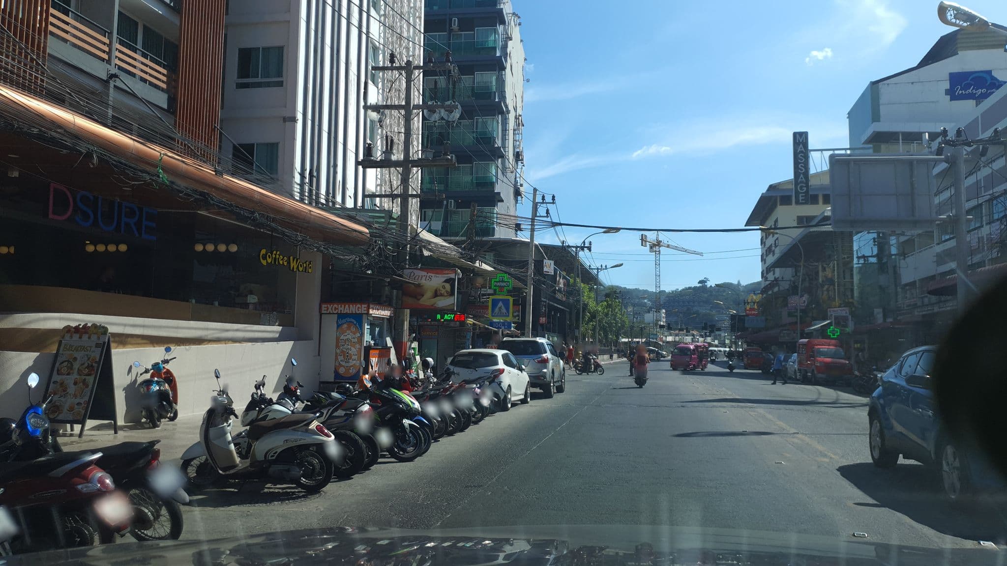 Street view near Ocean & Ole, Patong