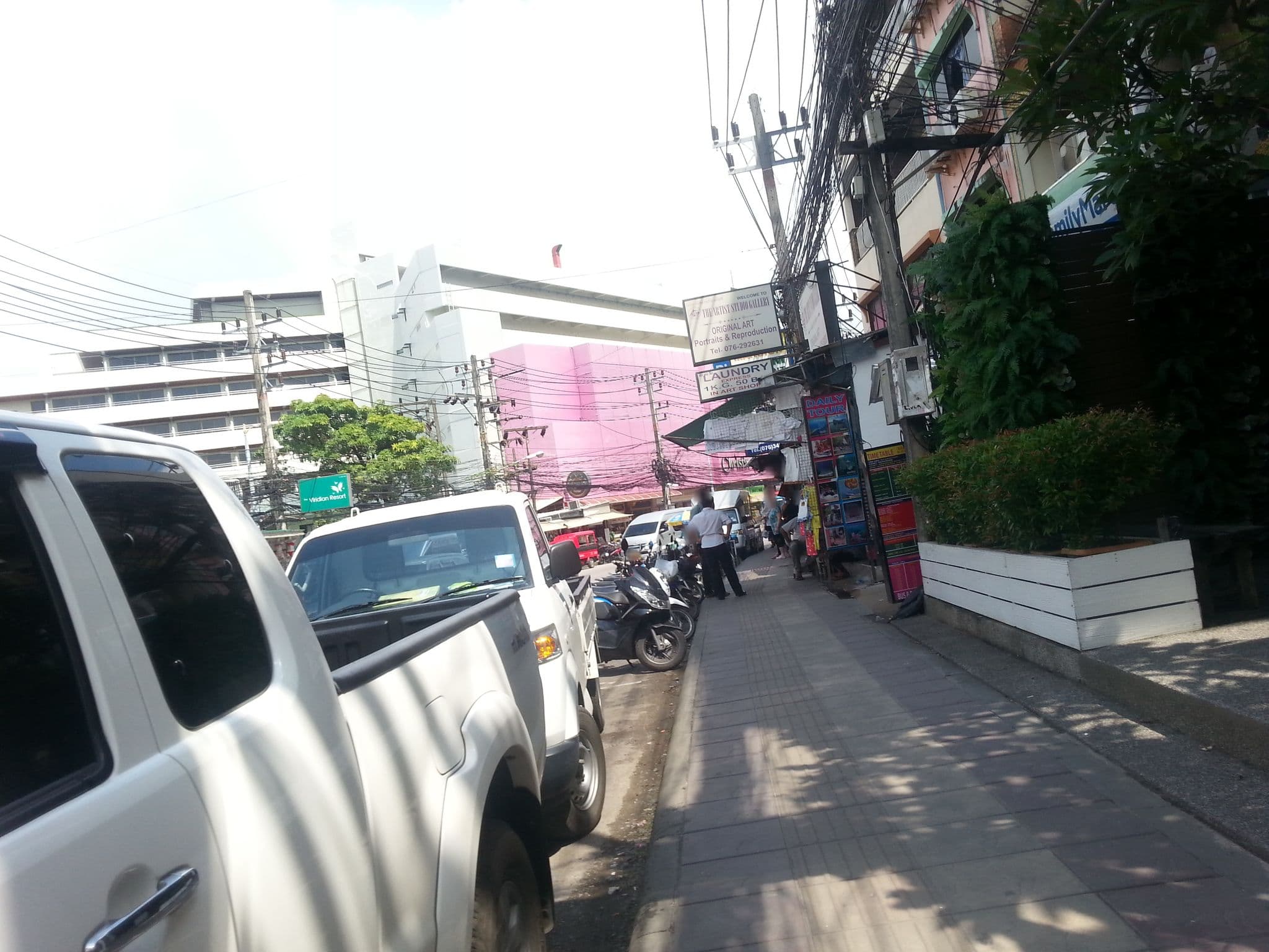 Street view near T-Terrace Guesthouse, Patong