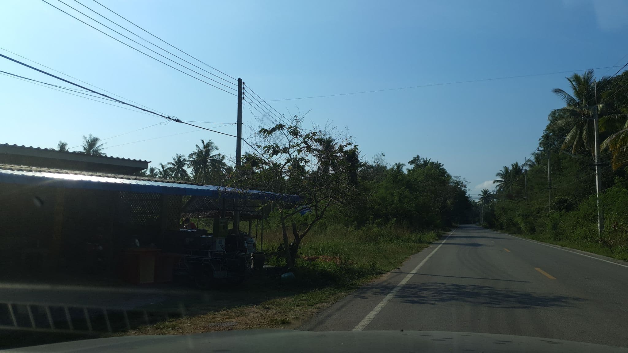 Street view near Baemruedee Resort, Bang Saphan — © jrcarlsen (CC BY-SA · Mapillary)