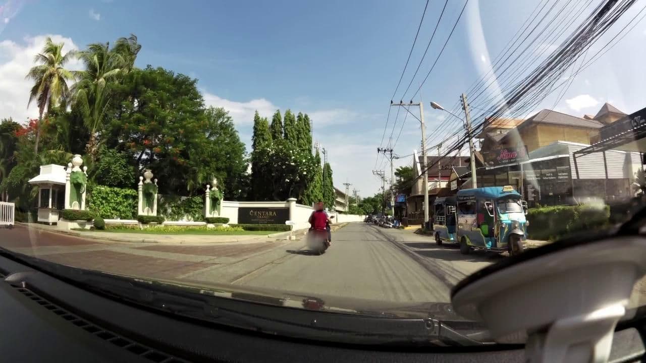 Street view near La Maison Hotel, Hua Hin