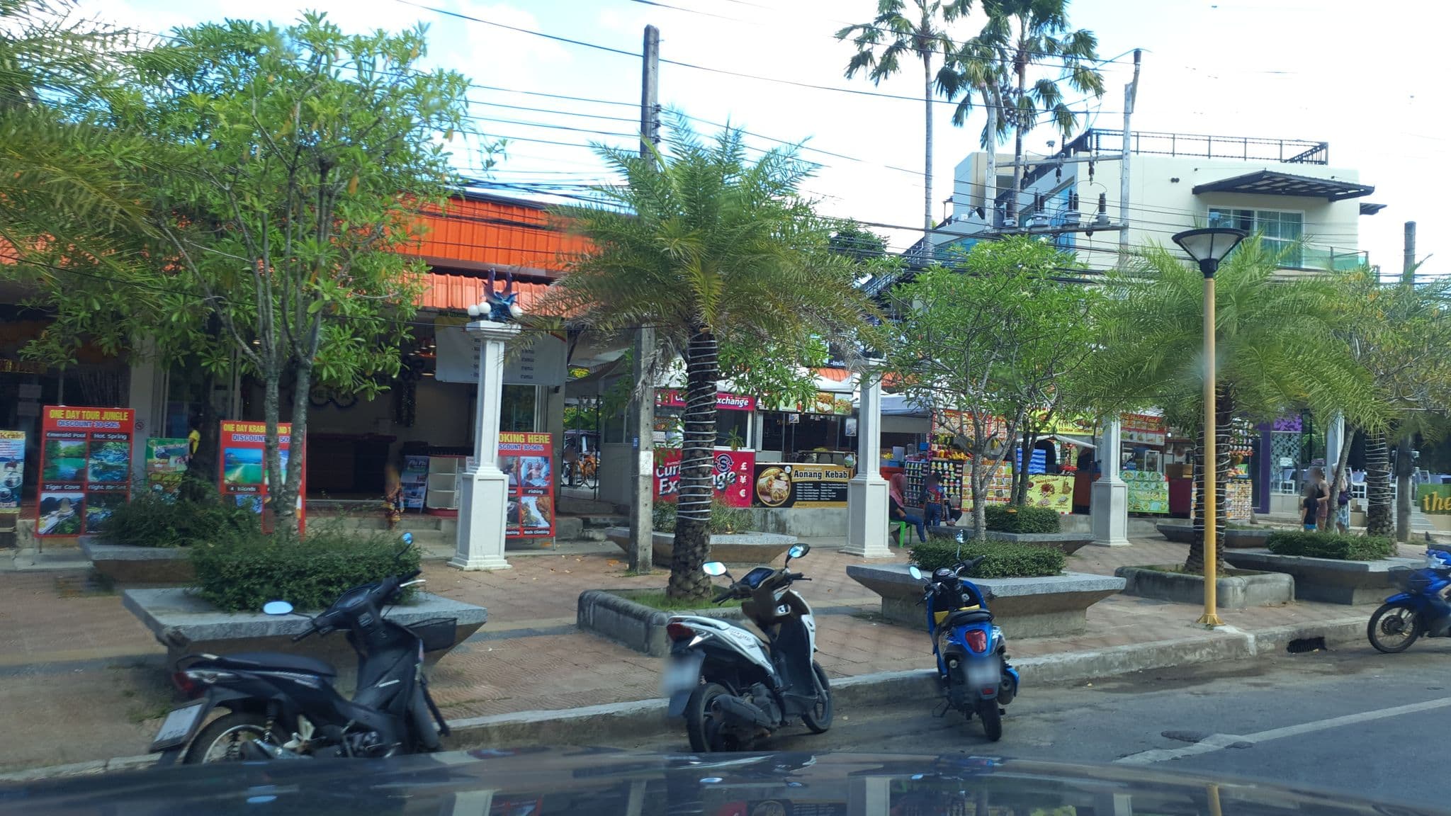 Street view near Krabi Forest Homestay, Ban Ao Nang