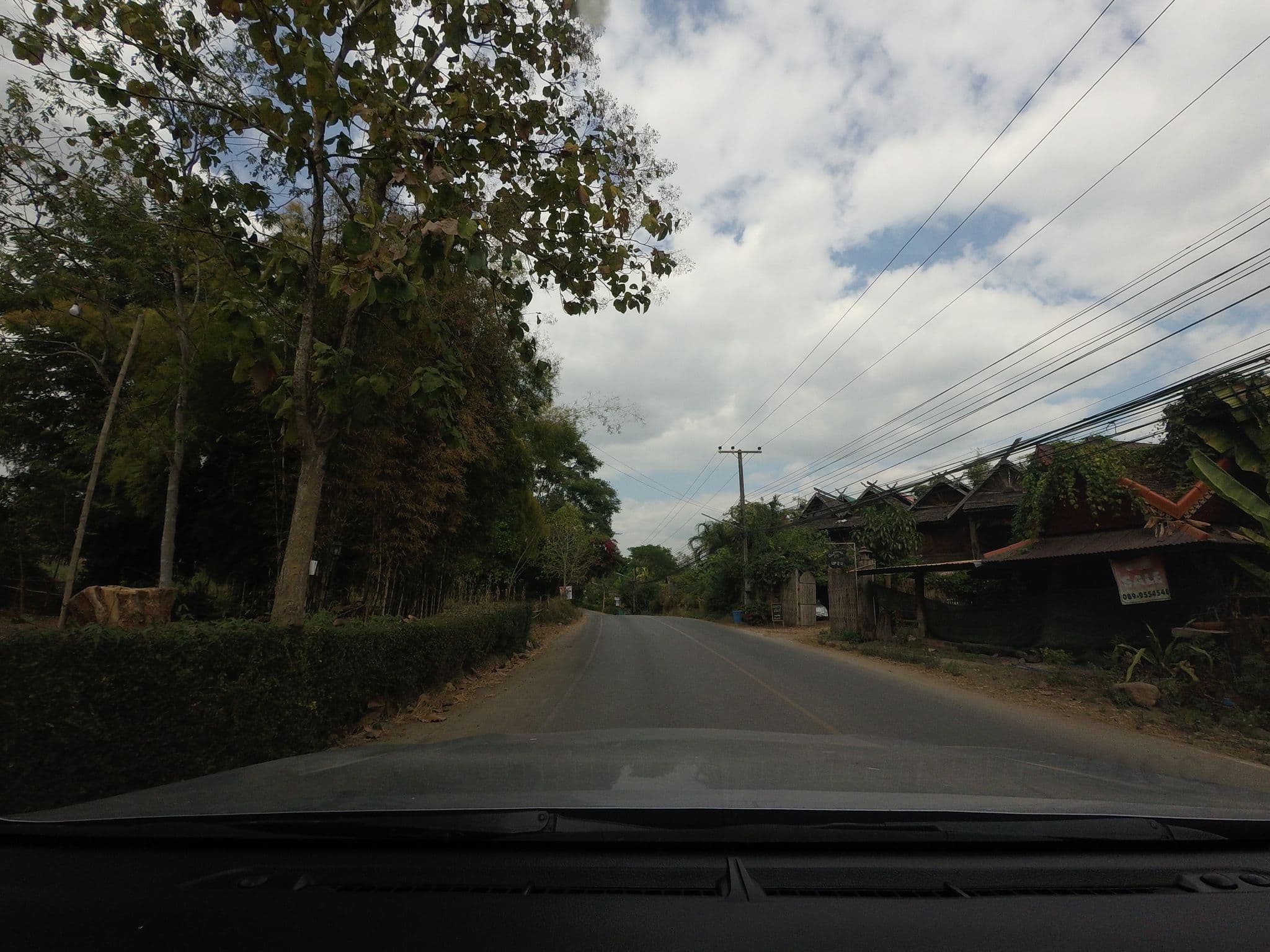 Street view near UP 2 U, Pai