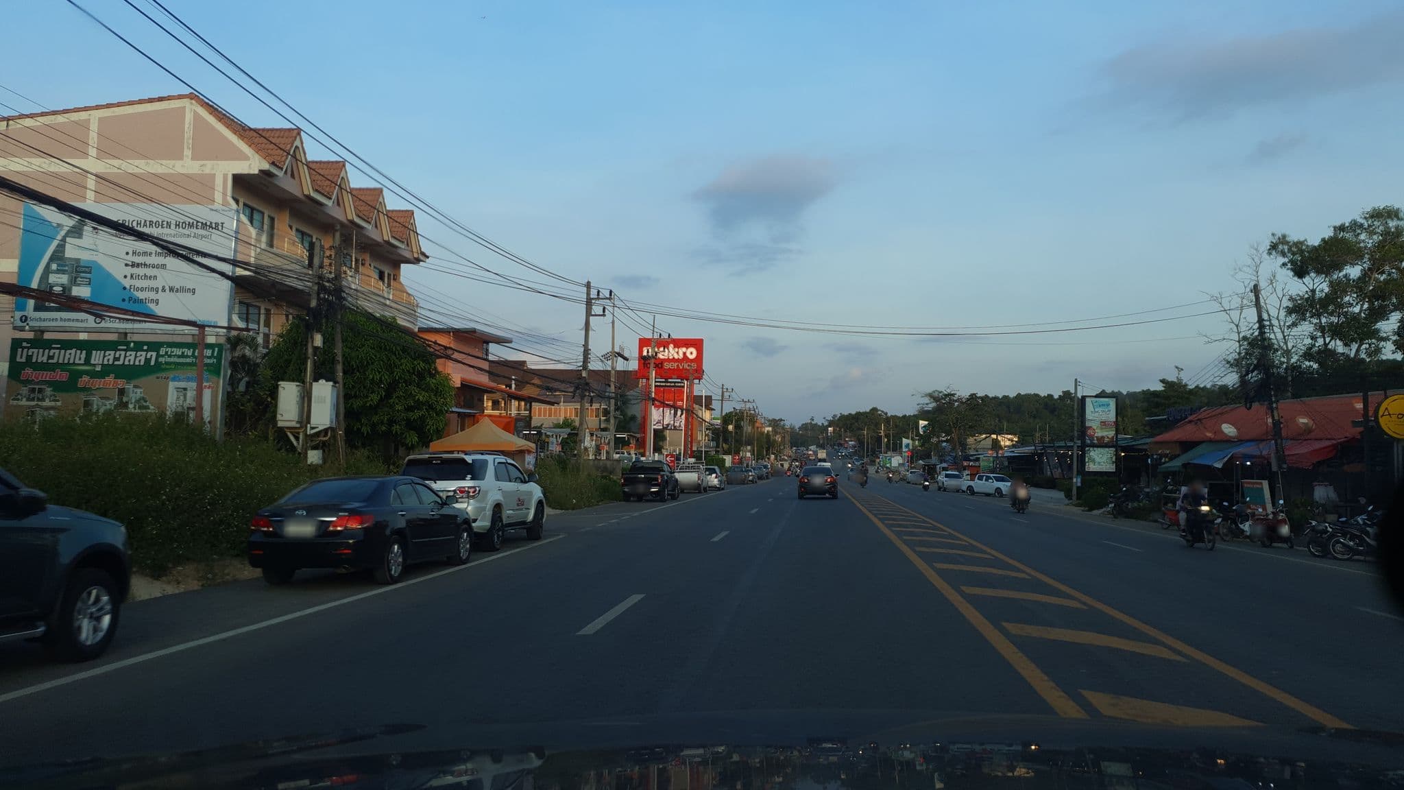 Street view near Ao Nang Crabi Guest House, Ban Ao Nang