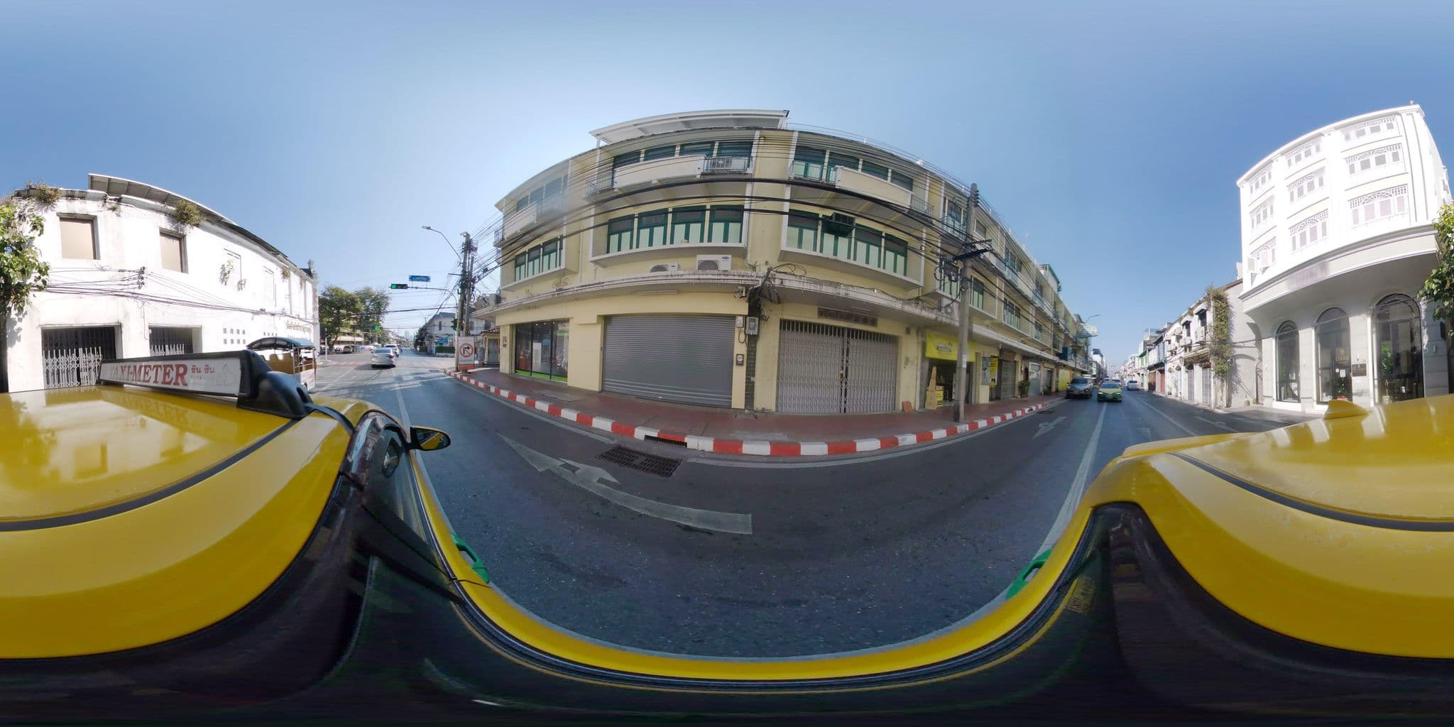 Street view near Niras Bankoc Cultural Hostel, Bangkok — © mapconcierge (CC BY-SA · Mapillary)