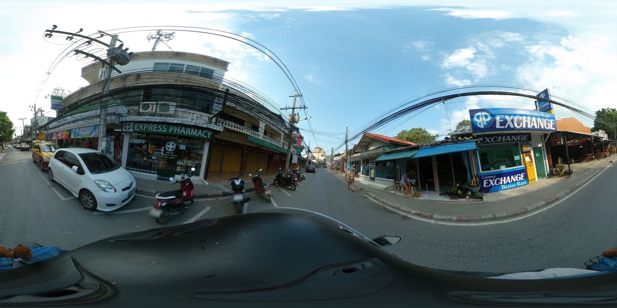 Street view near Thai House Beach Resort, Ko Samui