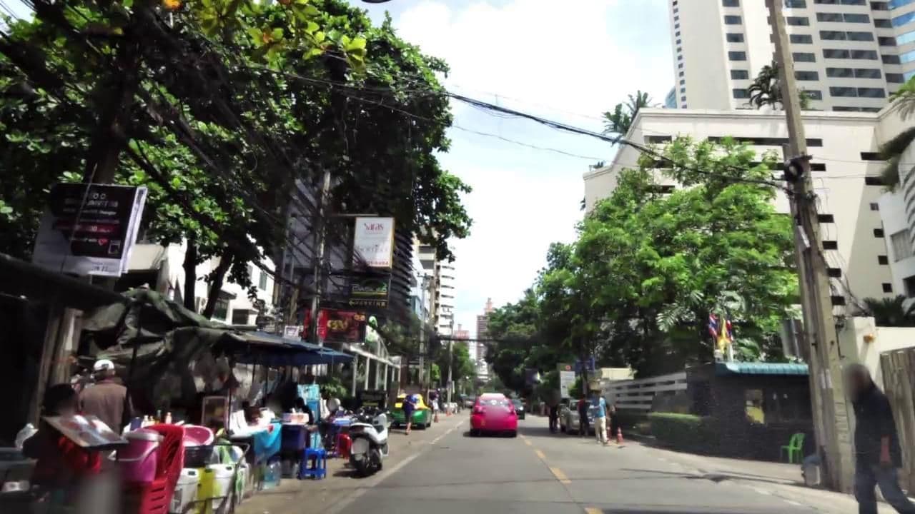 Street view near Best Western Suk Soi 20, Watthana