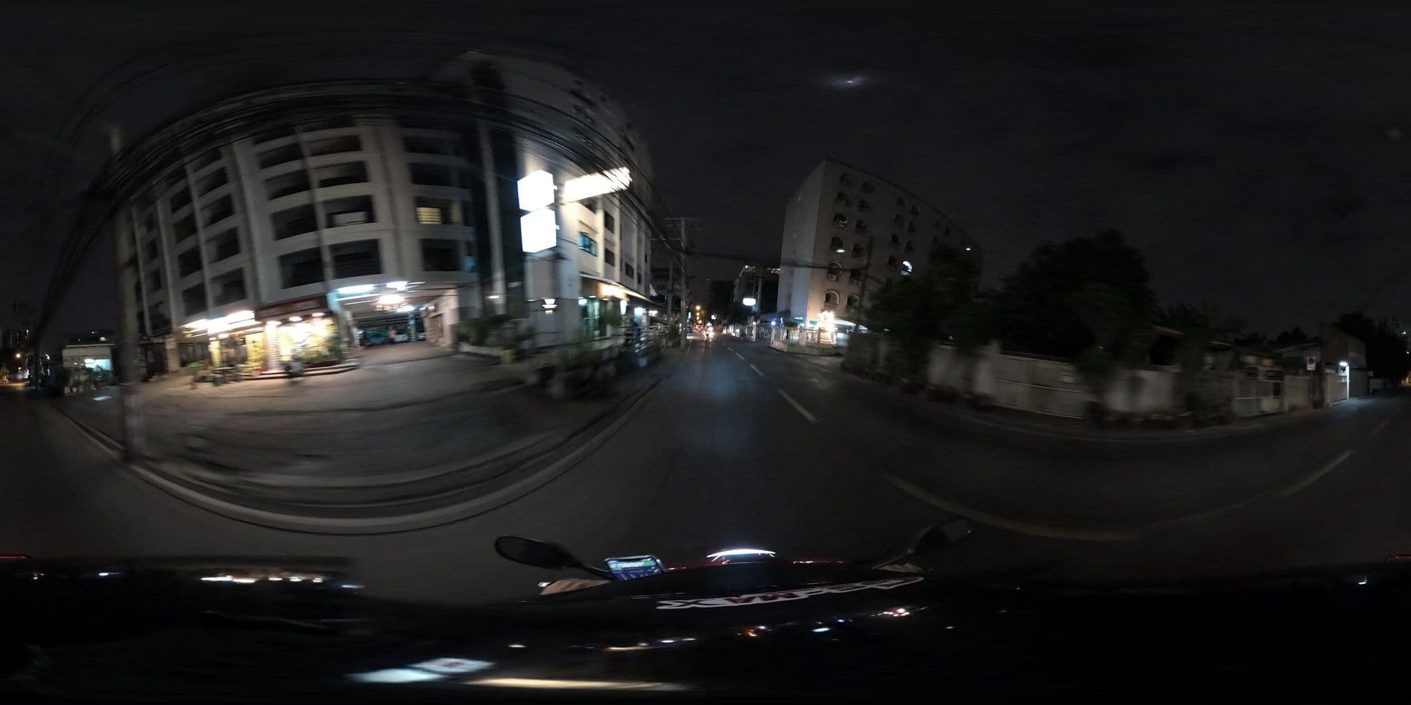 Street view near bangkok 68, Din Daeng — © NatchaponJ (CC BY-SA · Mapillary)