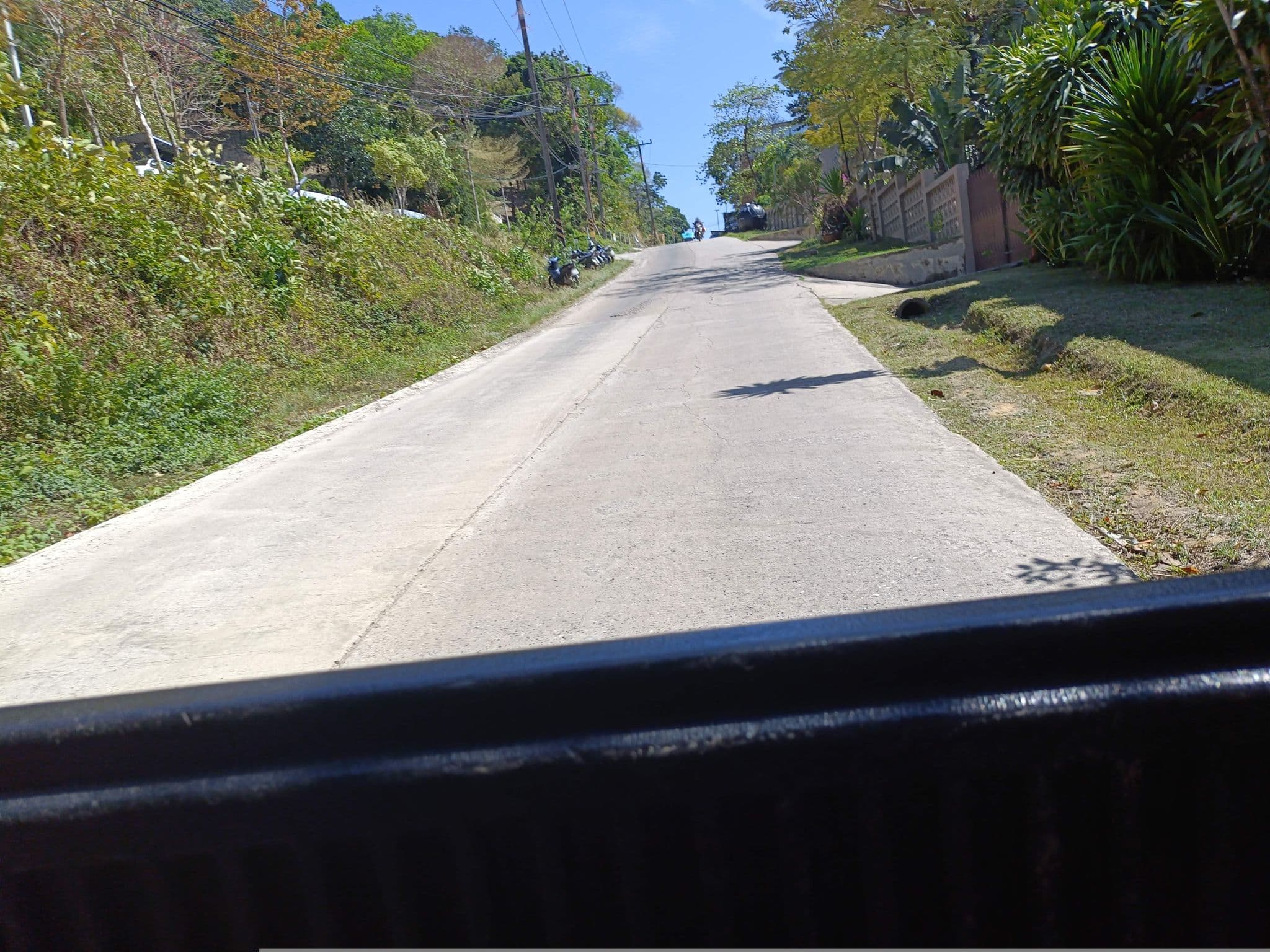 Street view near horizon, Ko Lanta — © skillsy (CC BY-SA · Mapillary)