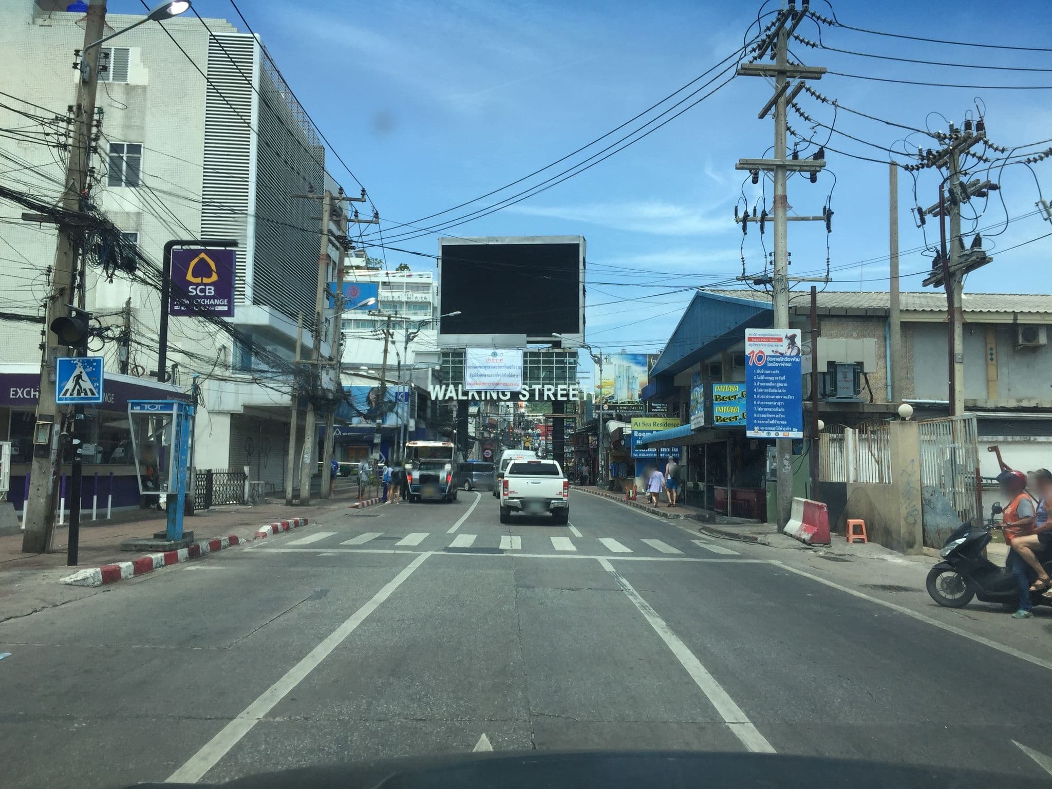 Street view near At Sea Residence, Pattaya
