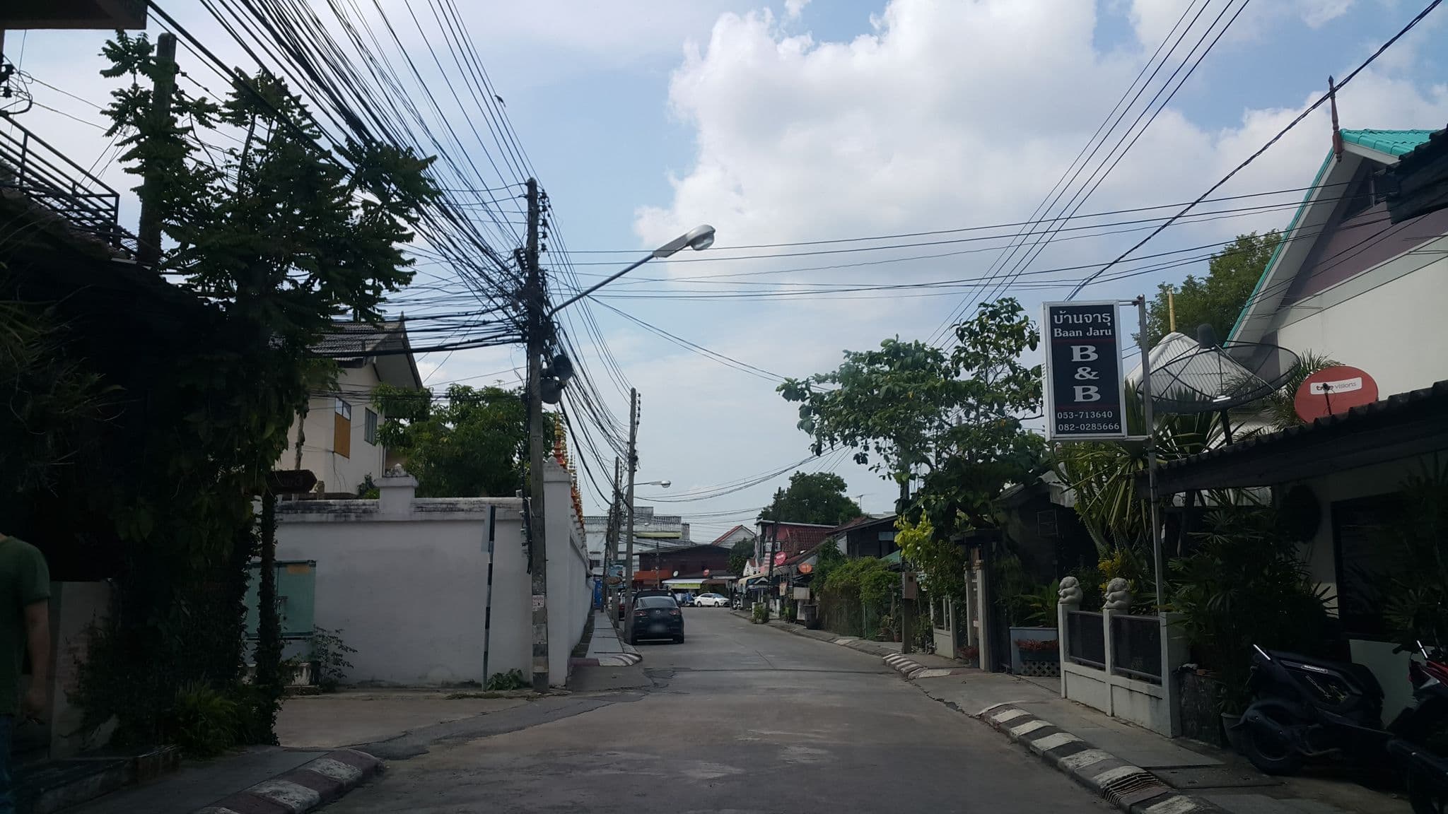 Street view near Tourist Inn, Chiang Rai