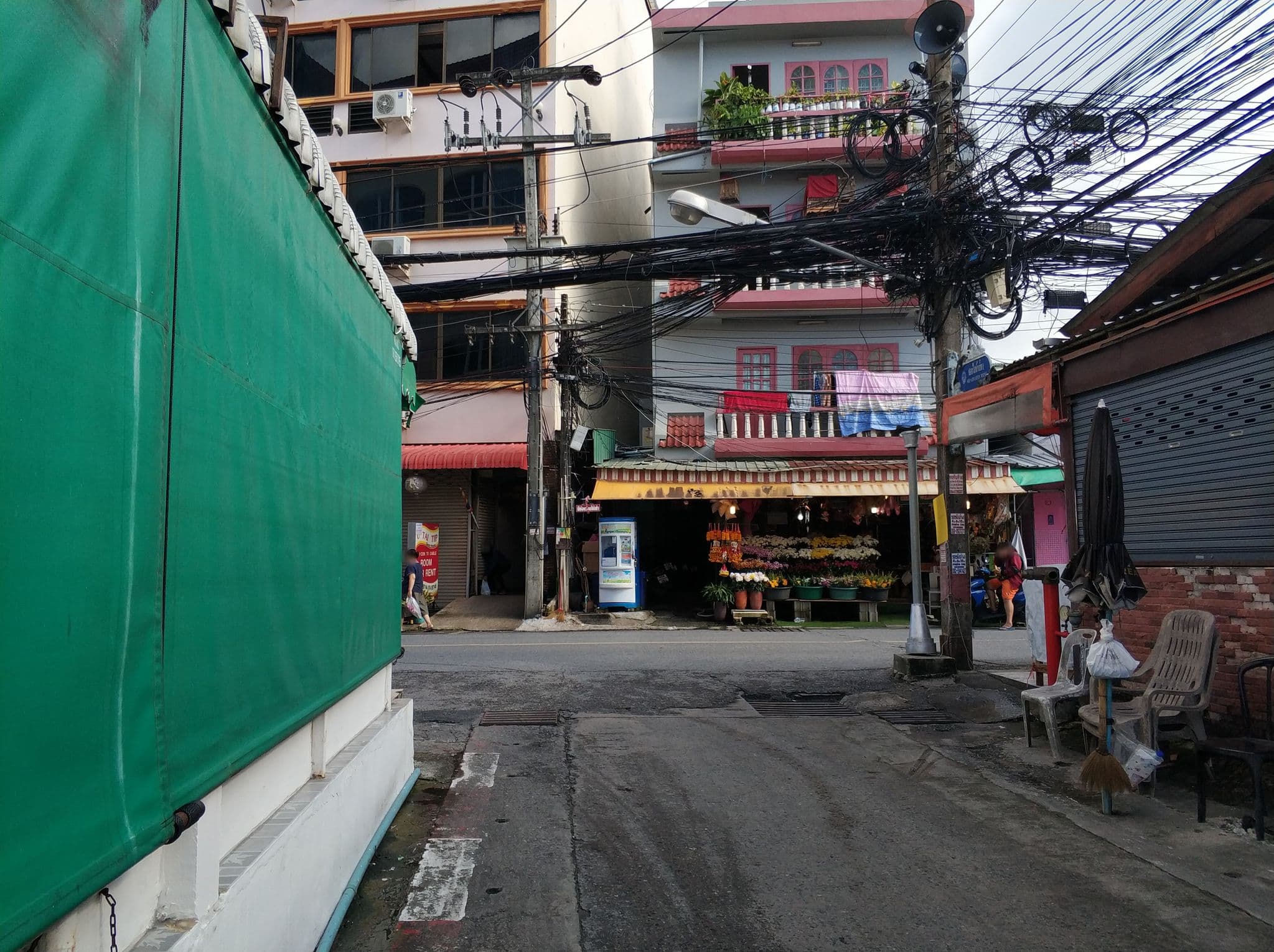 Street view near U TAI TIP, Patong