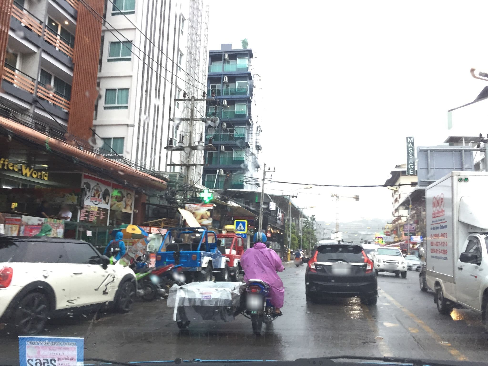Street view near Hemingways Silk Hotel, Patong