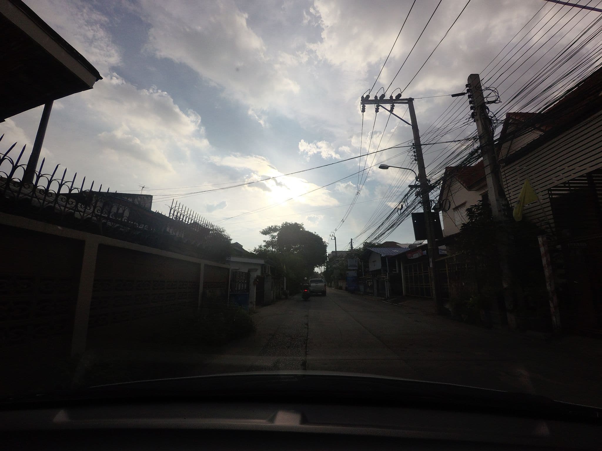 Street view near baankerk, Lak Si — © mishari (CC BY-SA · Mapillary)