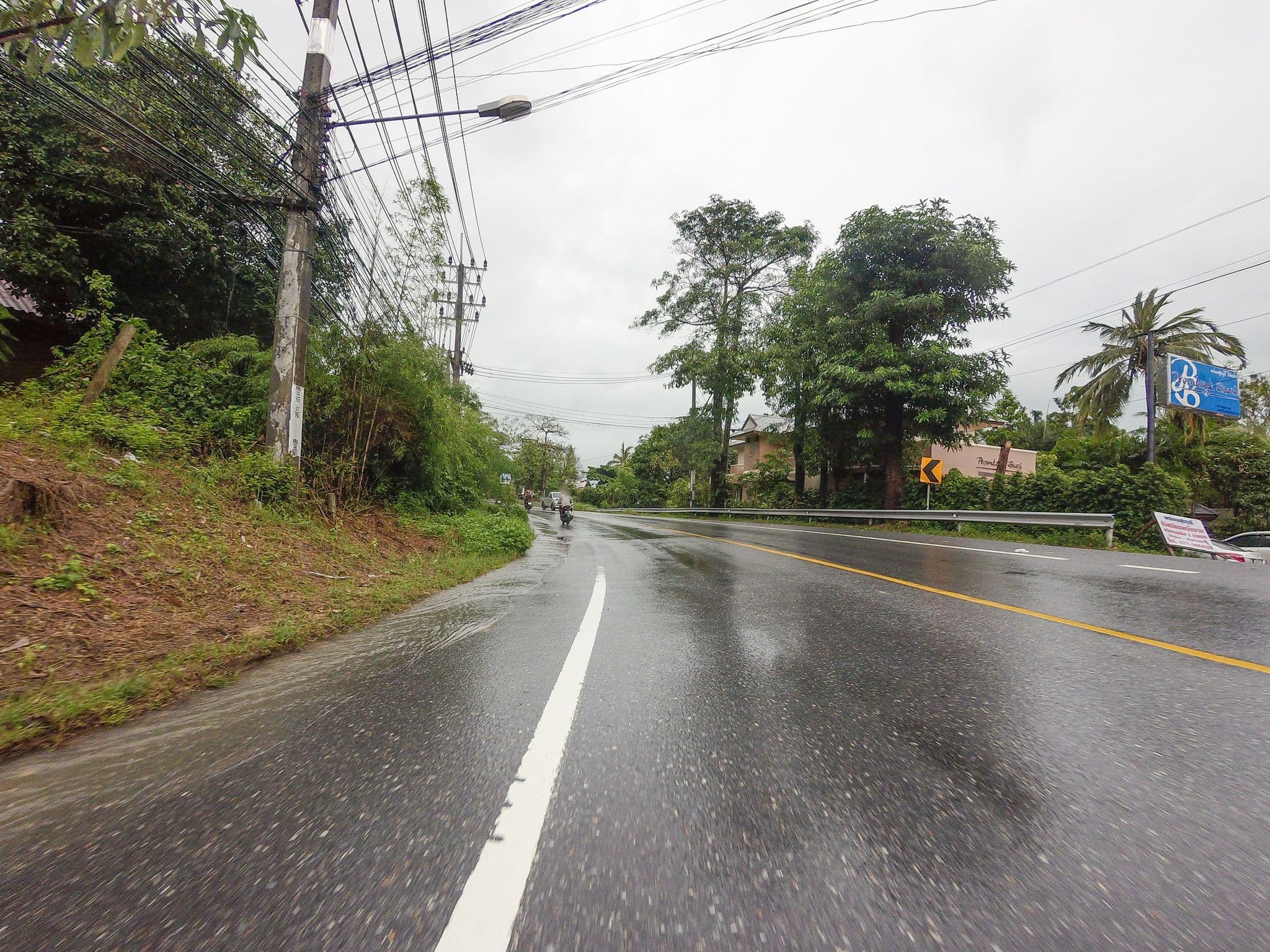 Street view near Thongtakian resort, Ko Samui