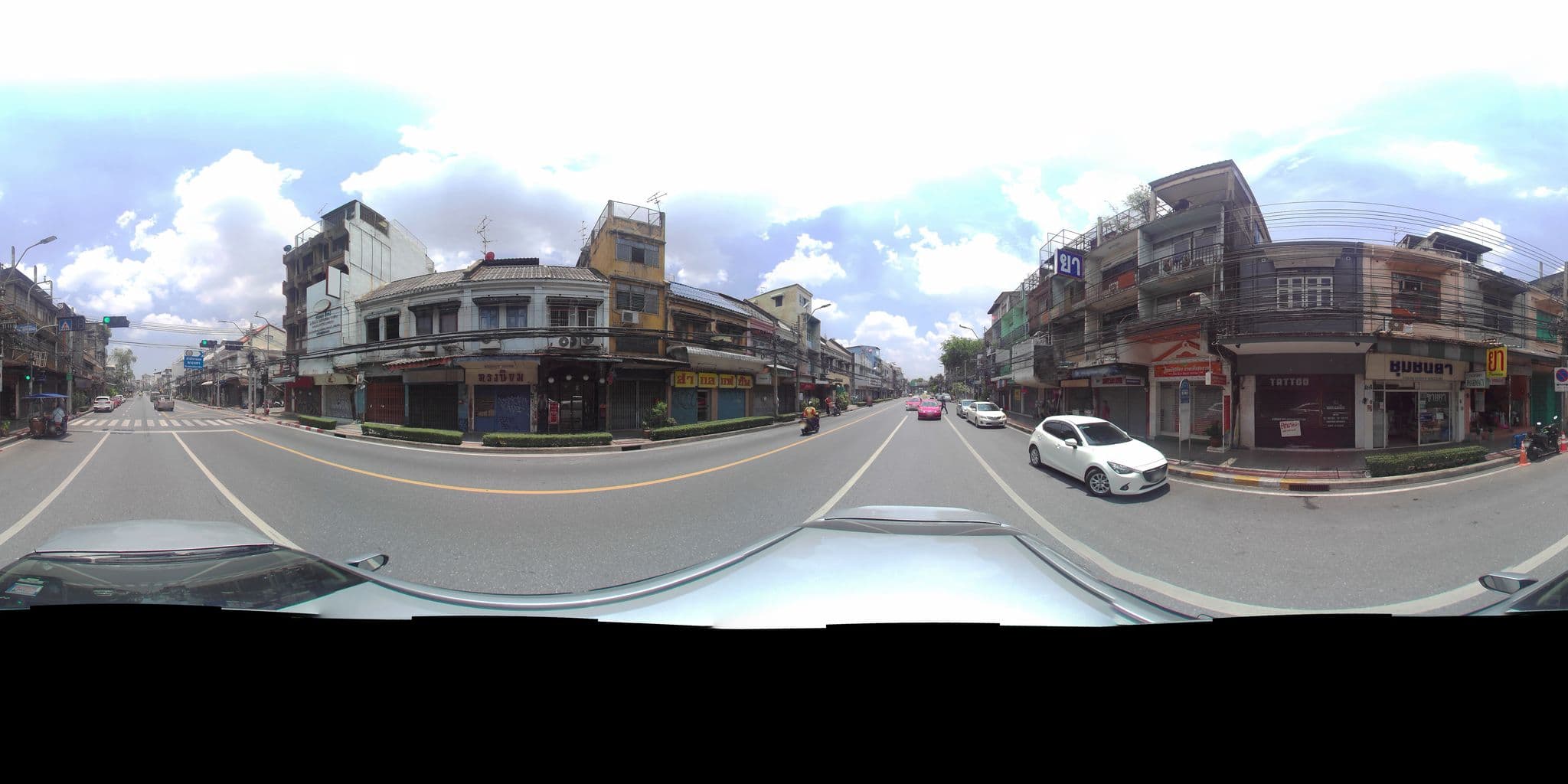 Street view near Flying Cow, Phra Nakhon