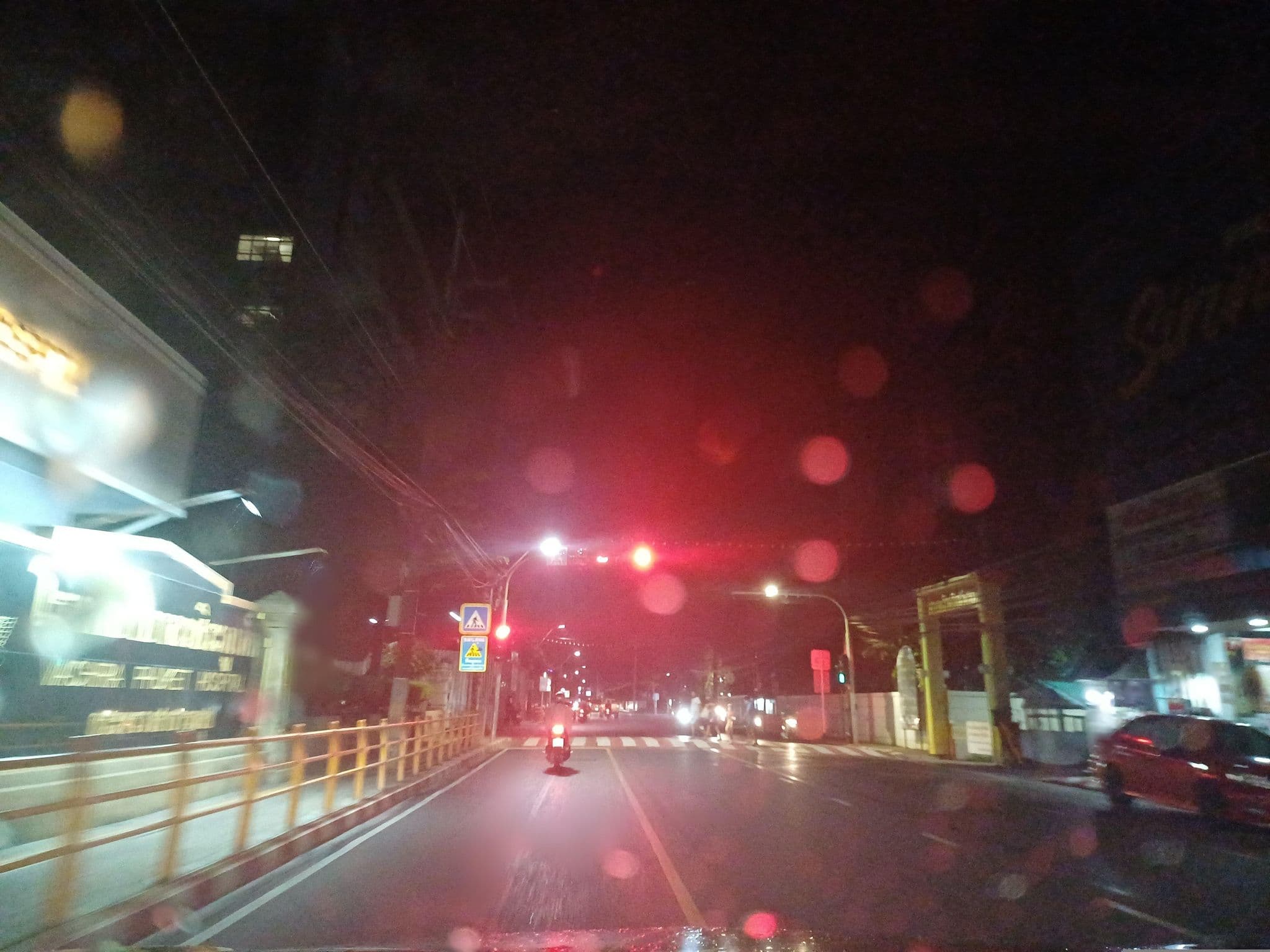 Street view near Du-R, Wichit — © EakMor (CC BY-SA · Mapillary)