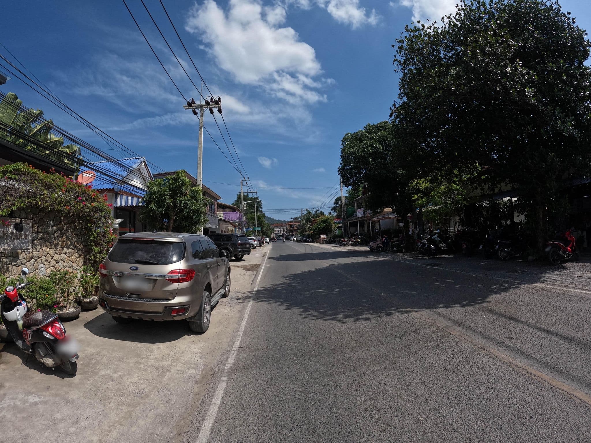 Street view near The Shore Samui, Ko Samui