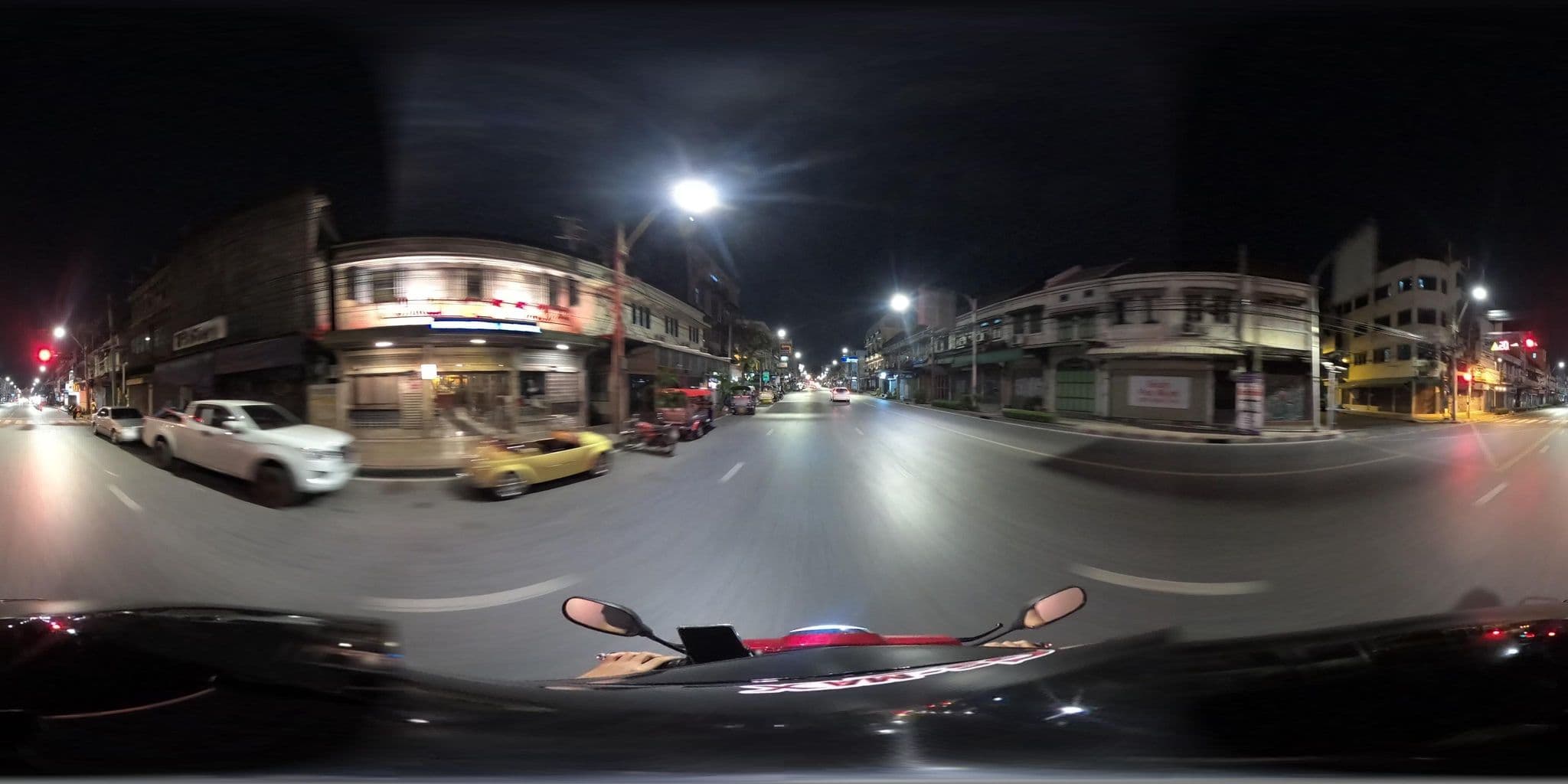 Street view near Baan Chantra, Phra Nakhon