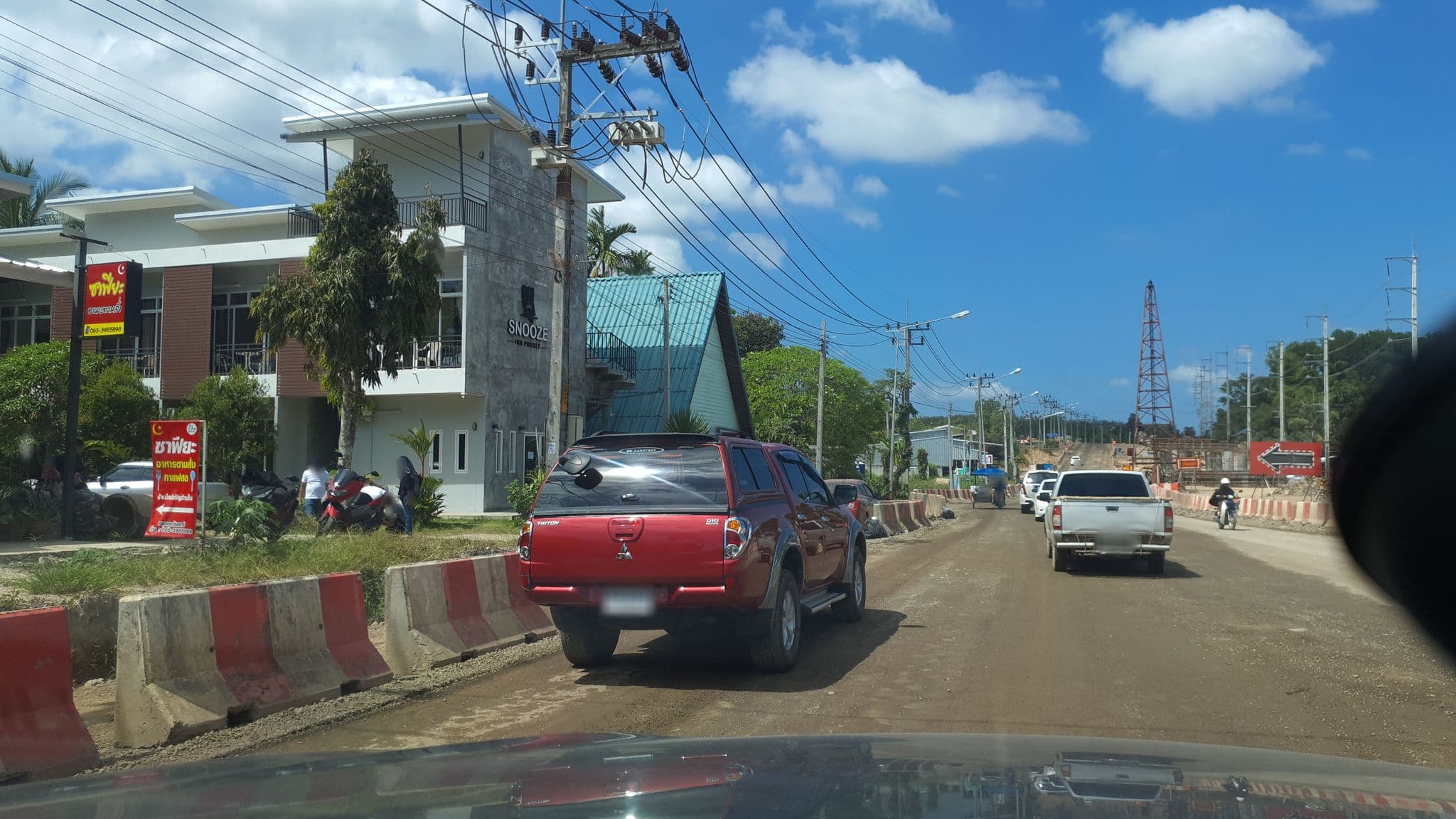 Street view near Snooze Inn Phuket, Ban Ko Kaeo — © jrcarlsen (CC BY-SA · Mapillary)