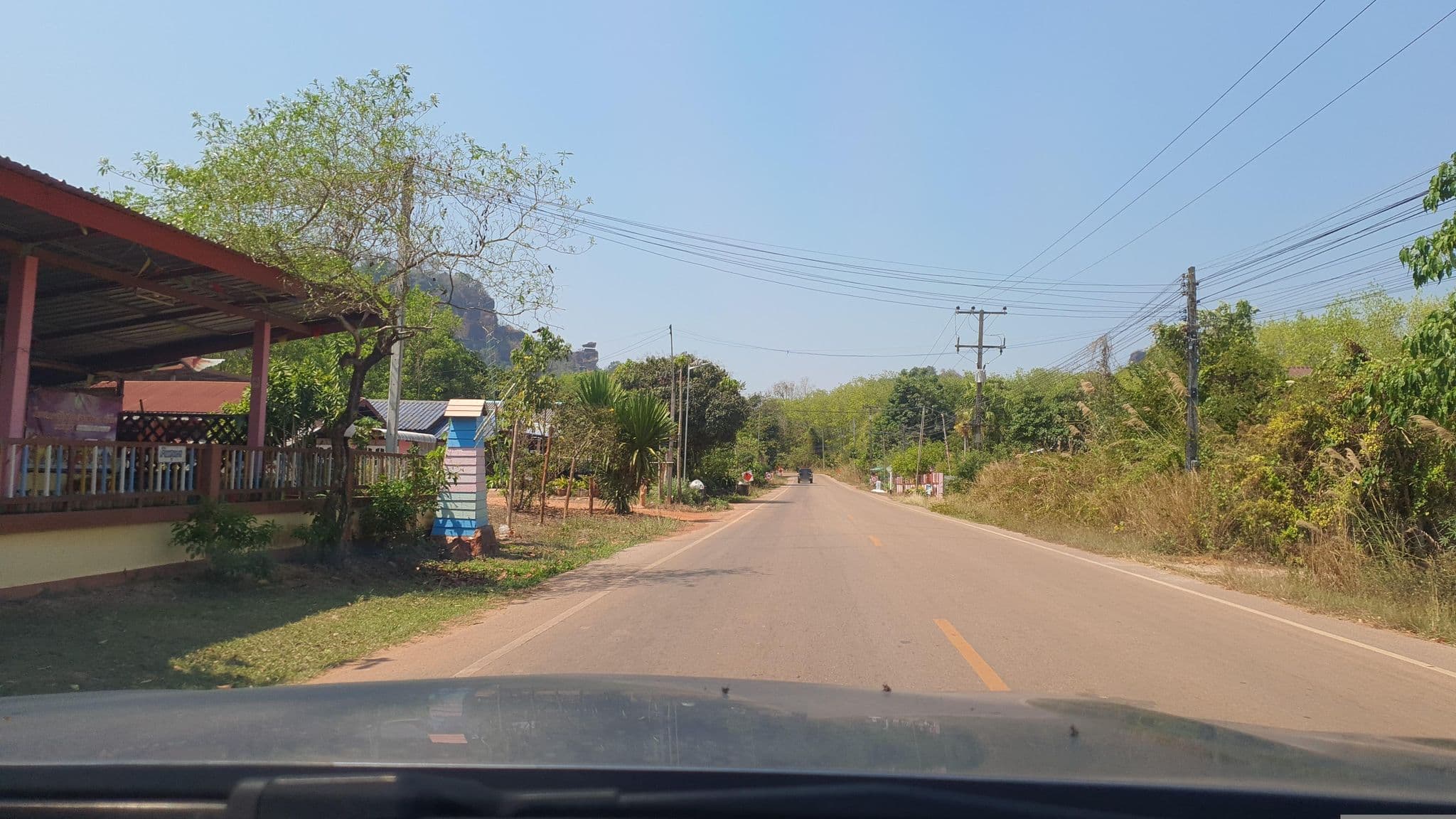Street view near Phuthok lakeview homestay, Seka — © jrcarlsen (CC BY-SA · Mapillary)