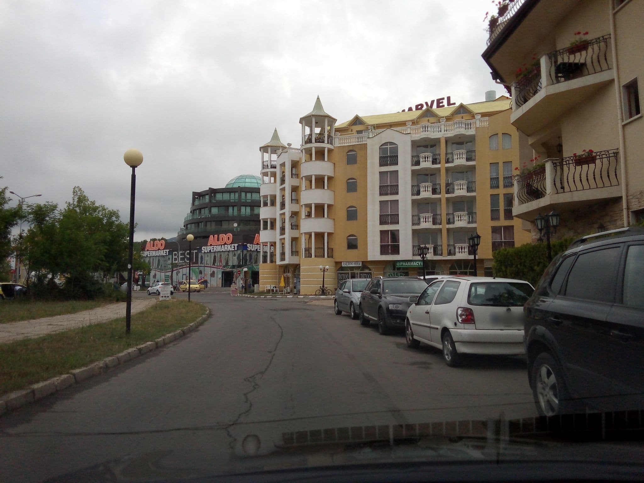 Street view near Gold Pearl, Sveti Vlas