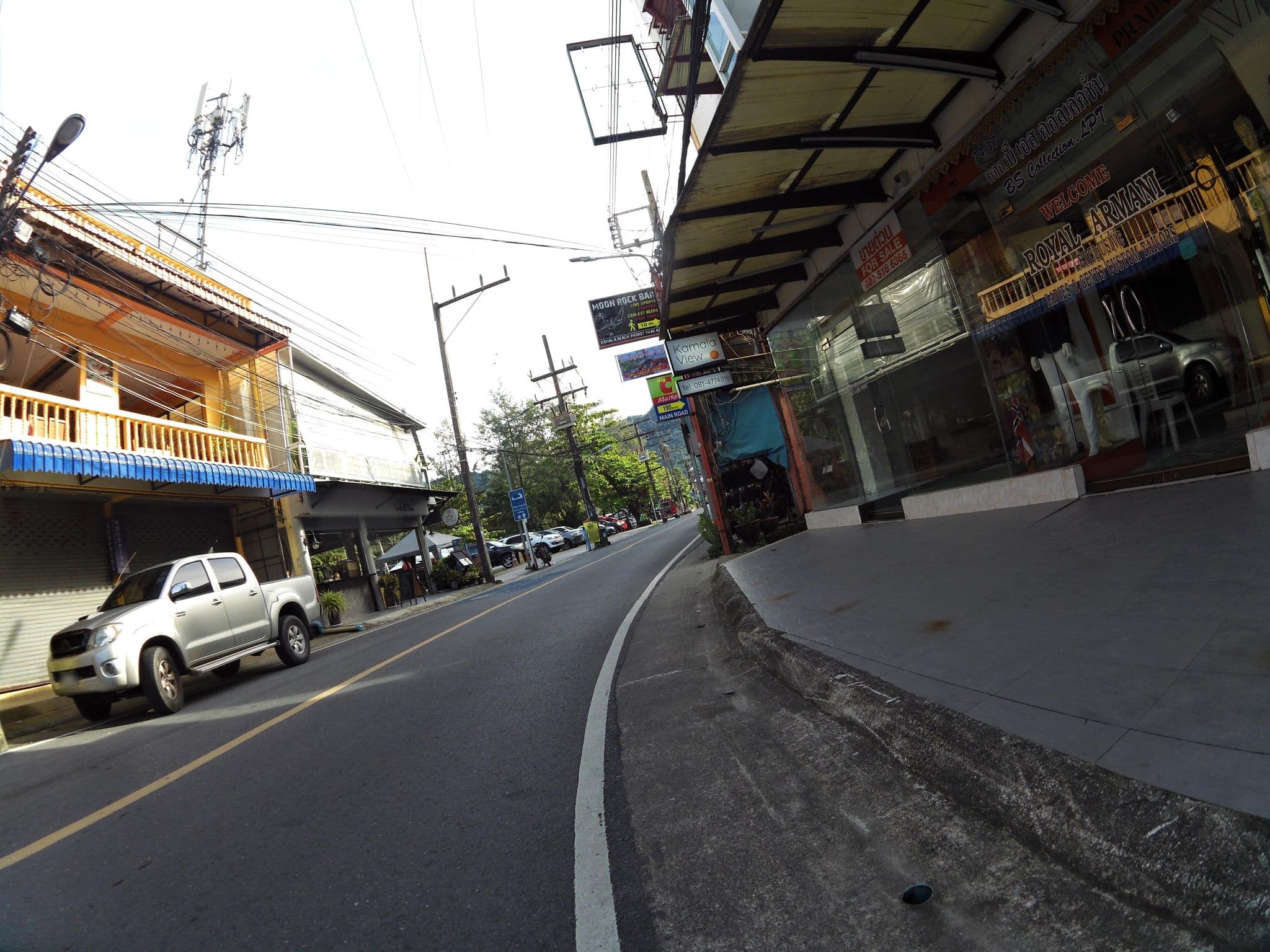 Street view near The Palms Kamala, Ban Kamala