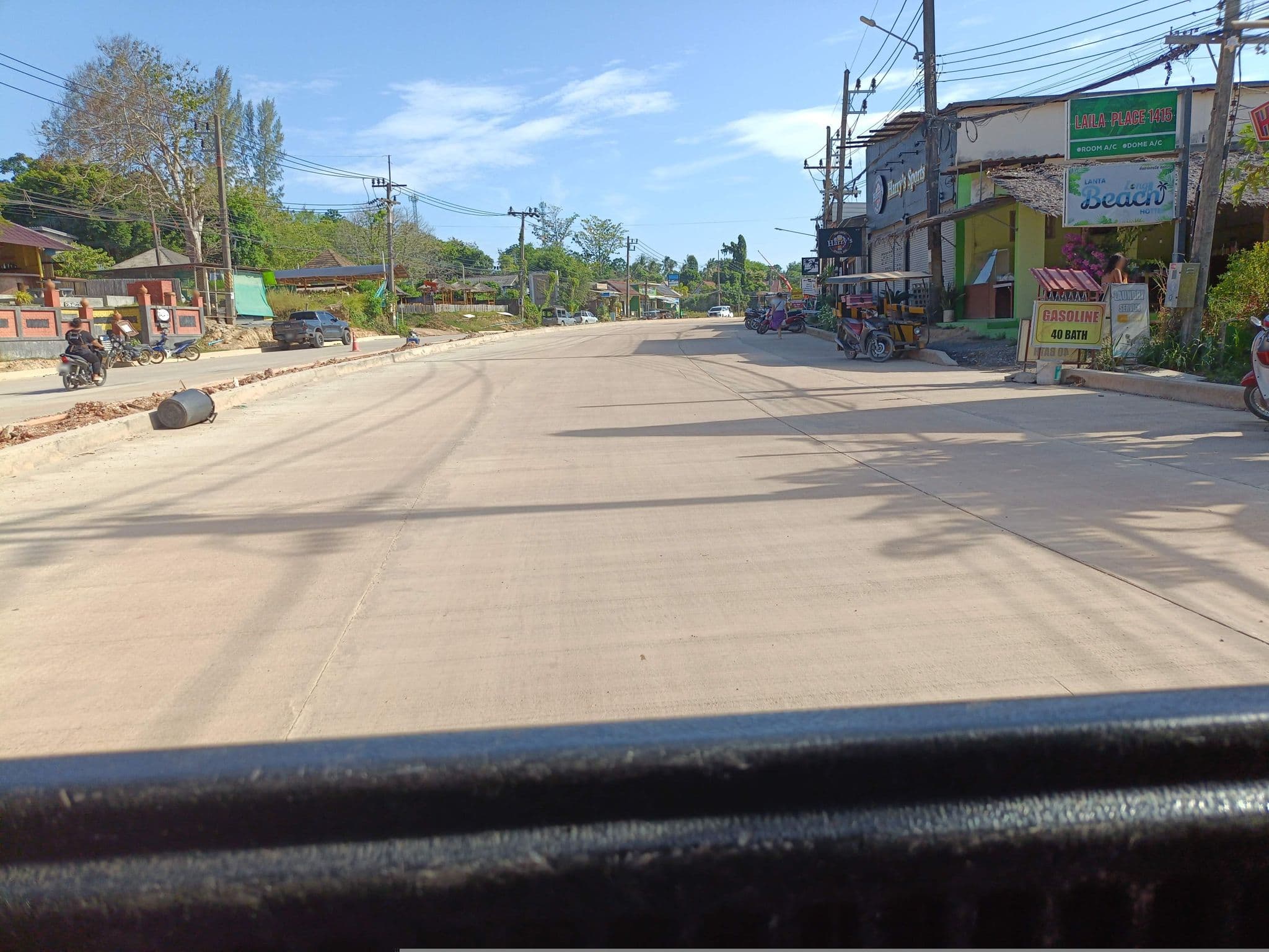 Street view near Laila​ place, Saladan — © skillsy (CC BY-SA · Mapillary)