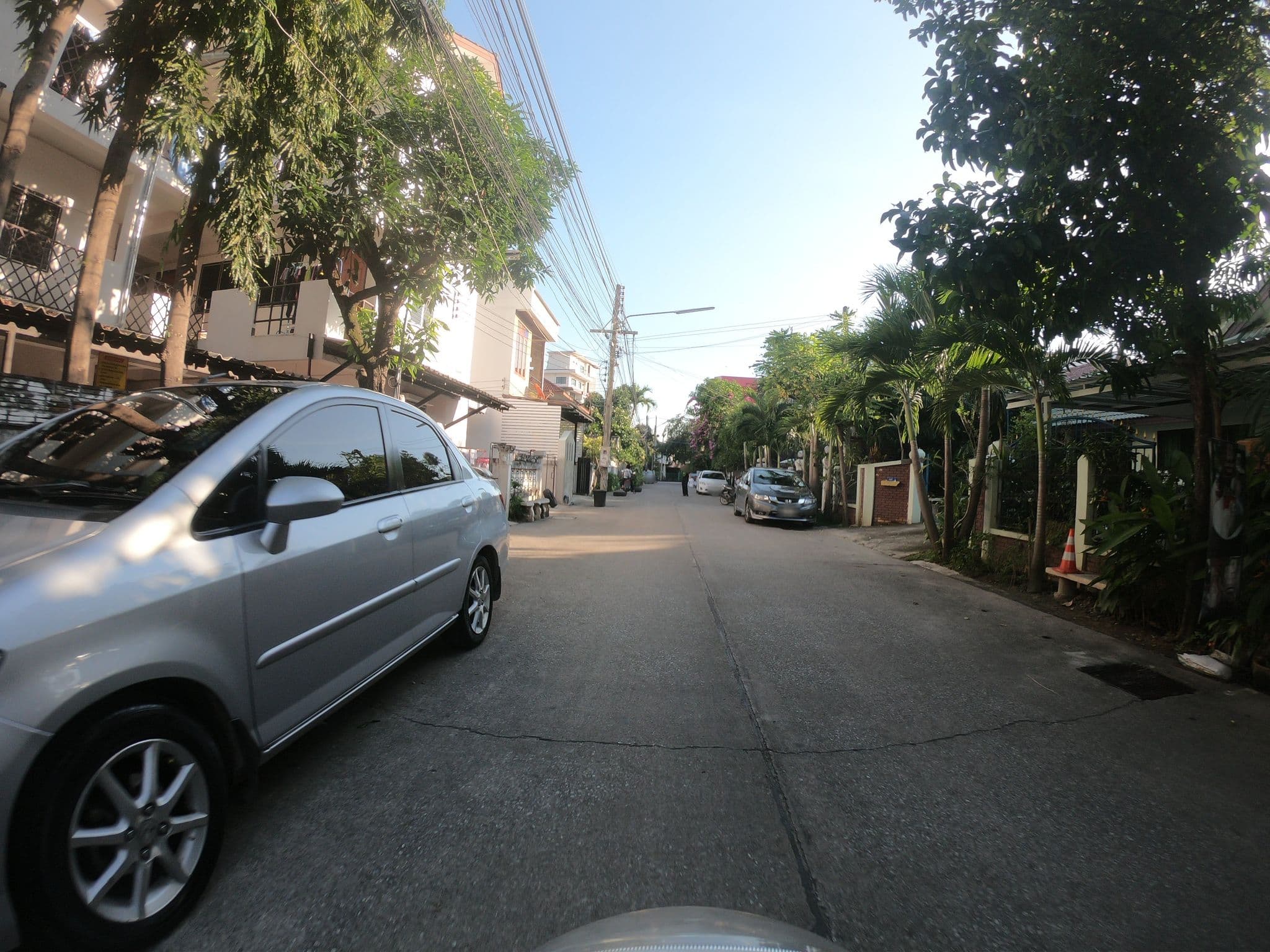 Street view near Ma 2 Guesthouse, Chiang Mai