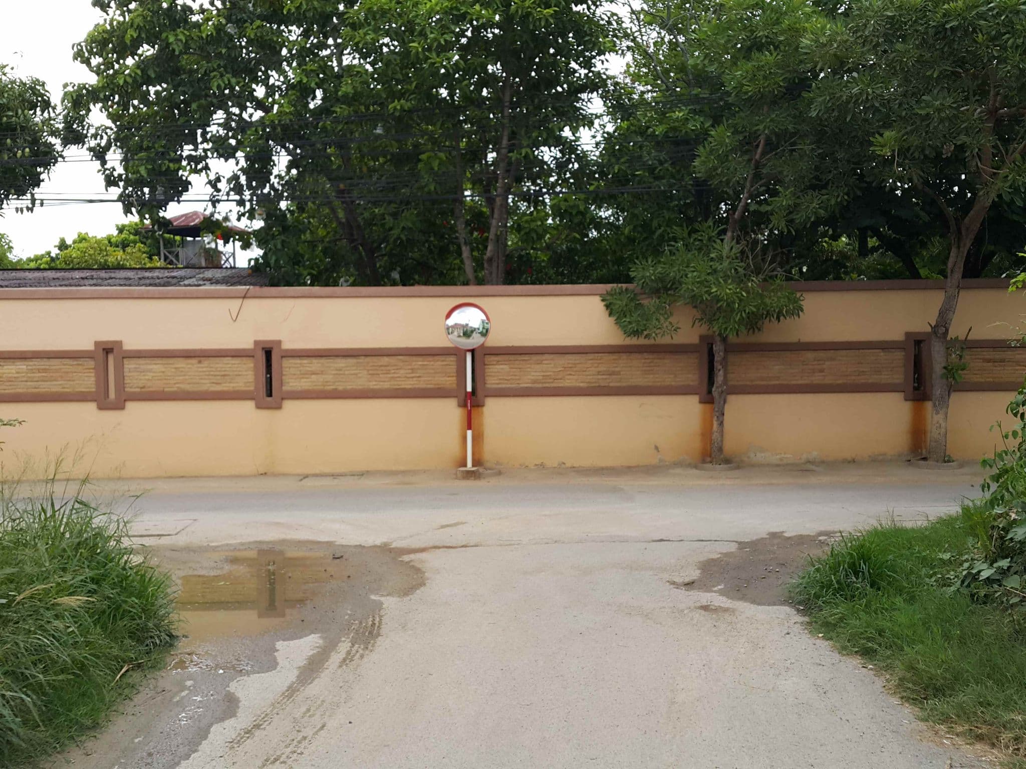 Street view near 42 Garden, Chiang Mai