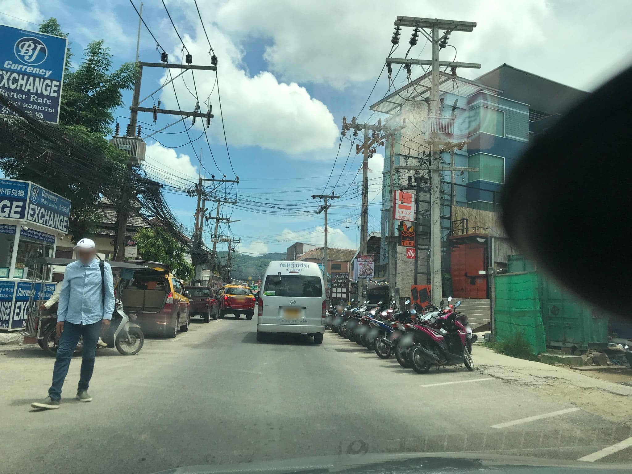 Street view near Dara Samui, Ko Samui