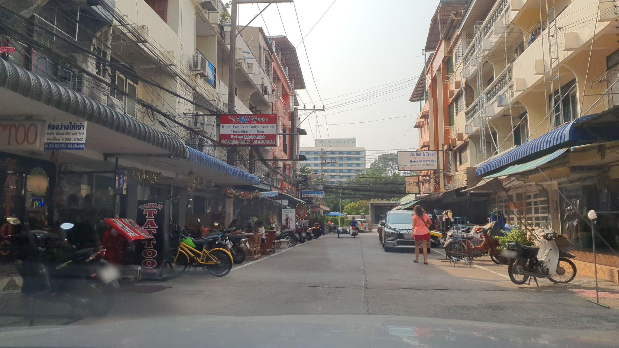 Street view near Sweet Pound Hotel, Pattaya