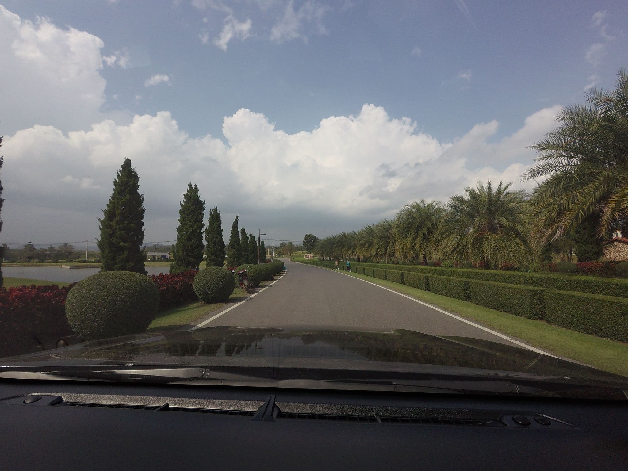 Street view near Toscana Hotel La Casetta, Pak Chong