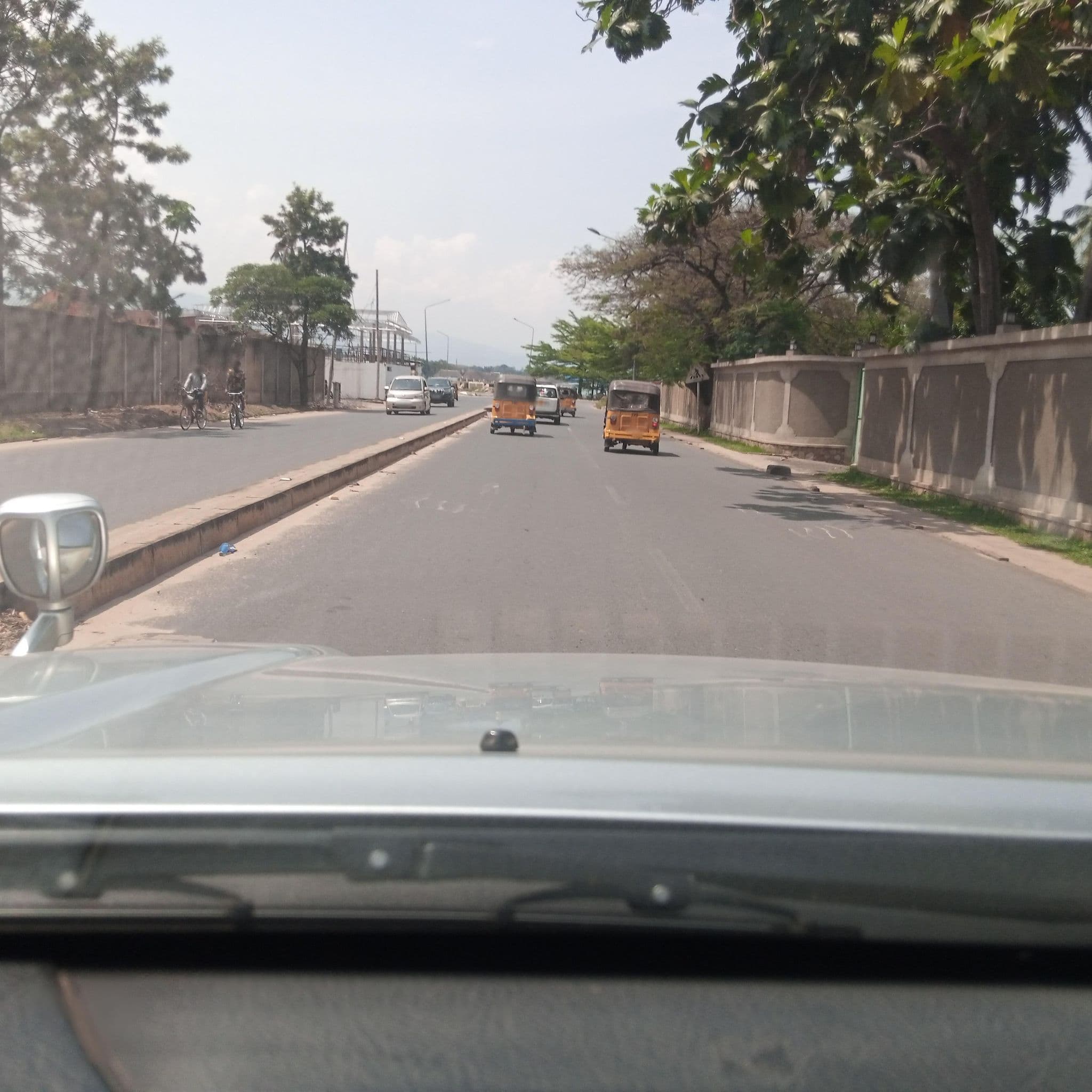 Street view near Hotel Restaurant le Tanganyika, Bujumbura
