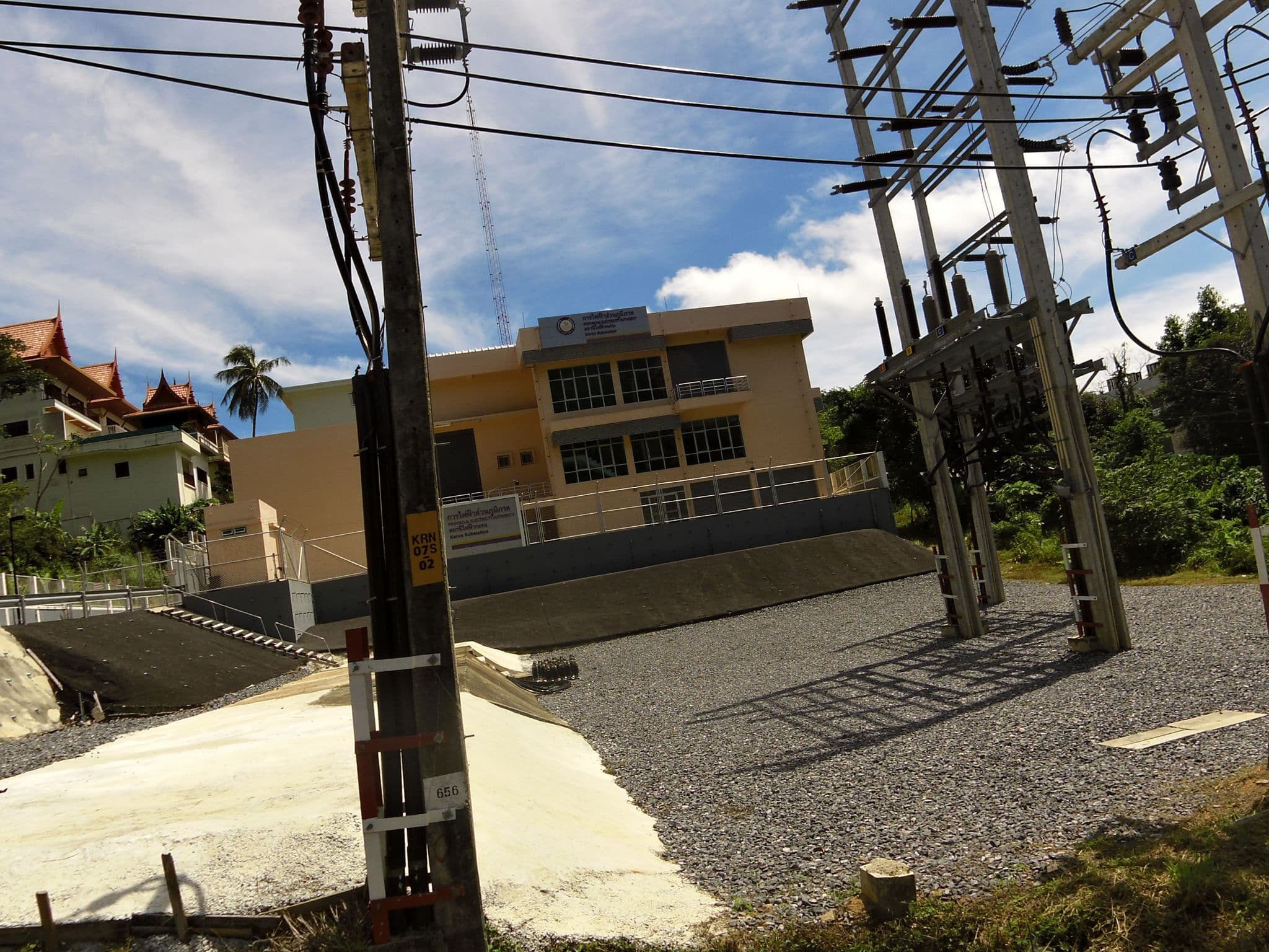 Street view near Ozone Eleventh, Ban Kata