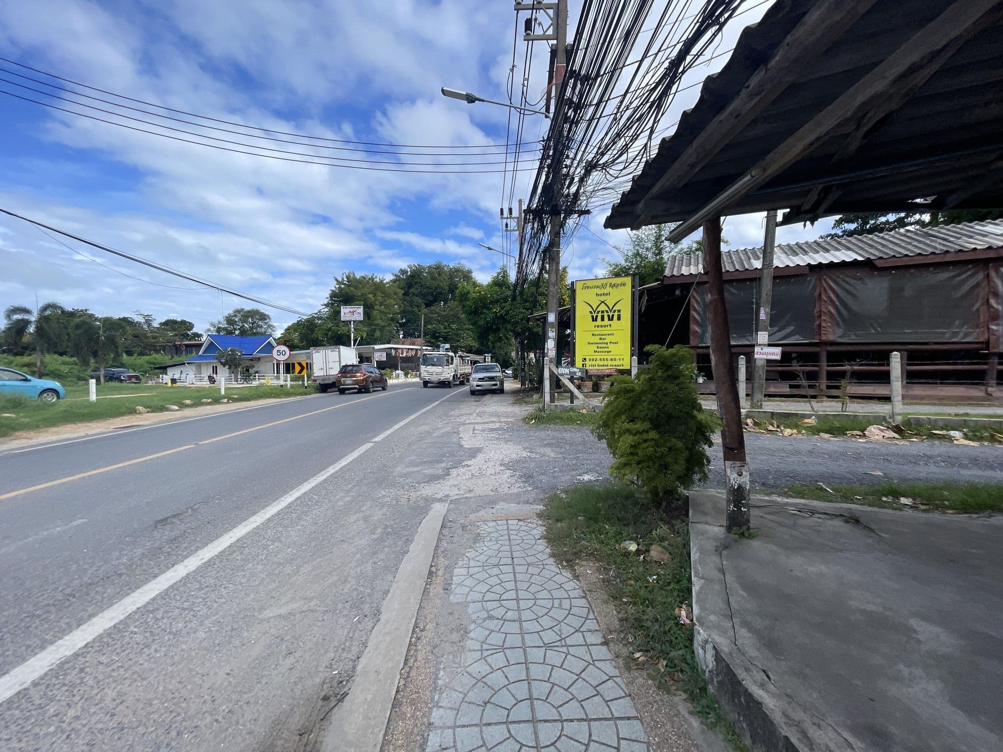Street view near Vivi resort, Rawai — © filipb (CC BY-SA · Mapillary)