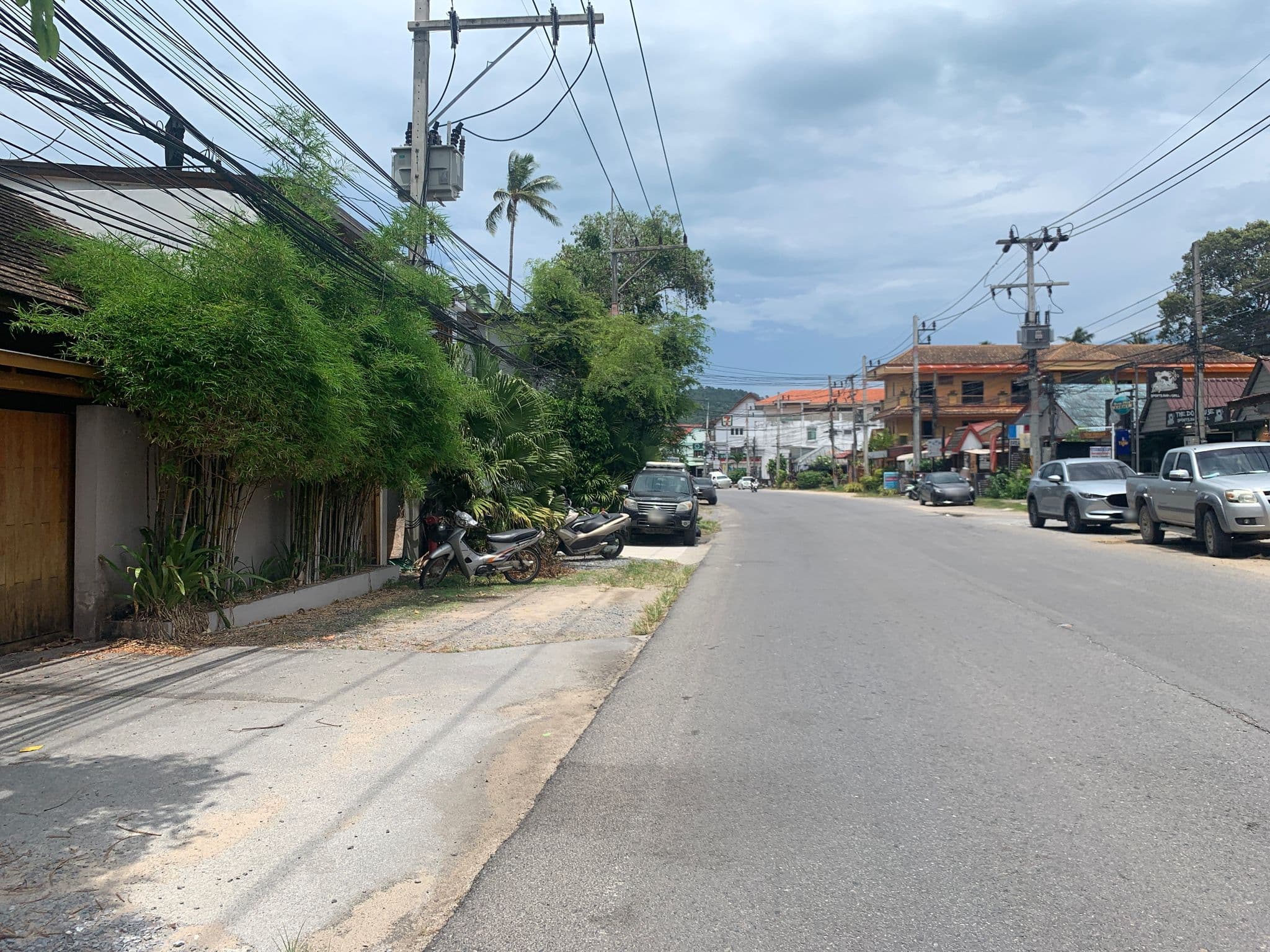 Street view near Villa La Baron, Ko Samui