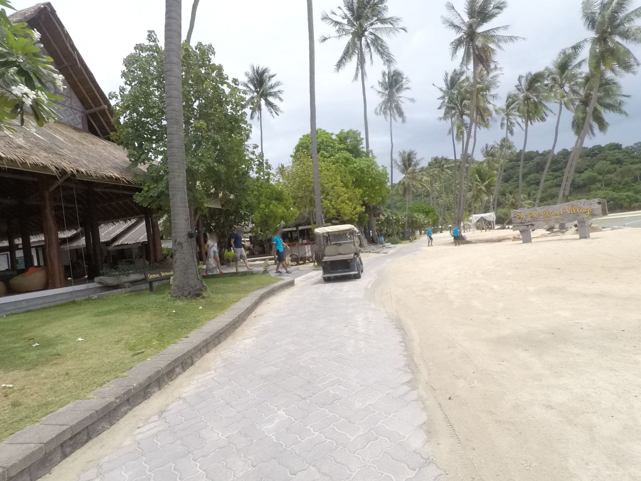 Street view near SAii Phi Phi Island Village Resort, Ban Phru Nai