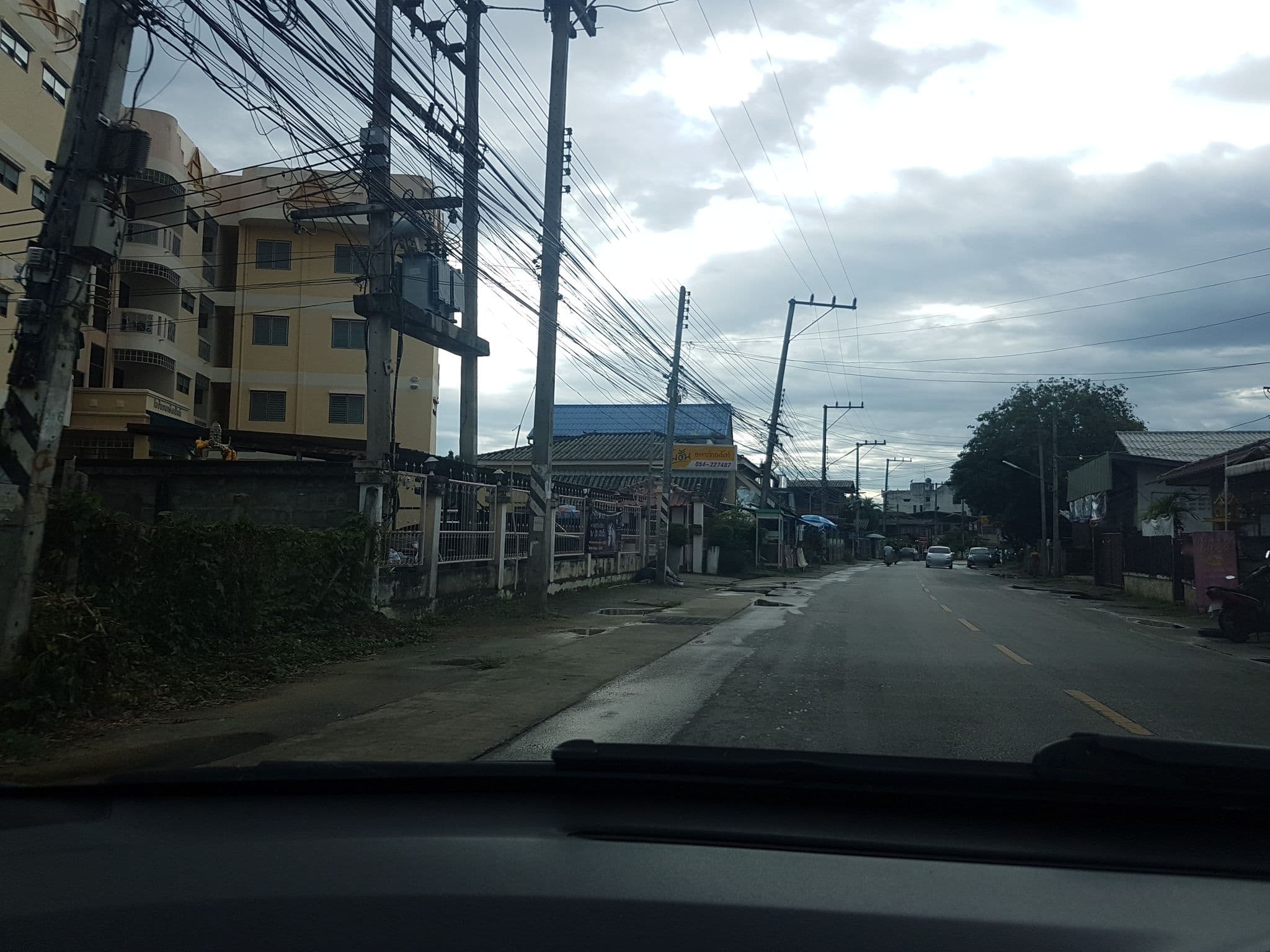 Street view near Service apartment Lampang, Lampang — © ekkarin (CC BY-SA · Mapillary)