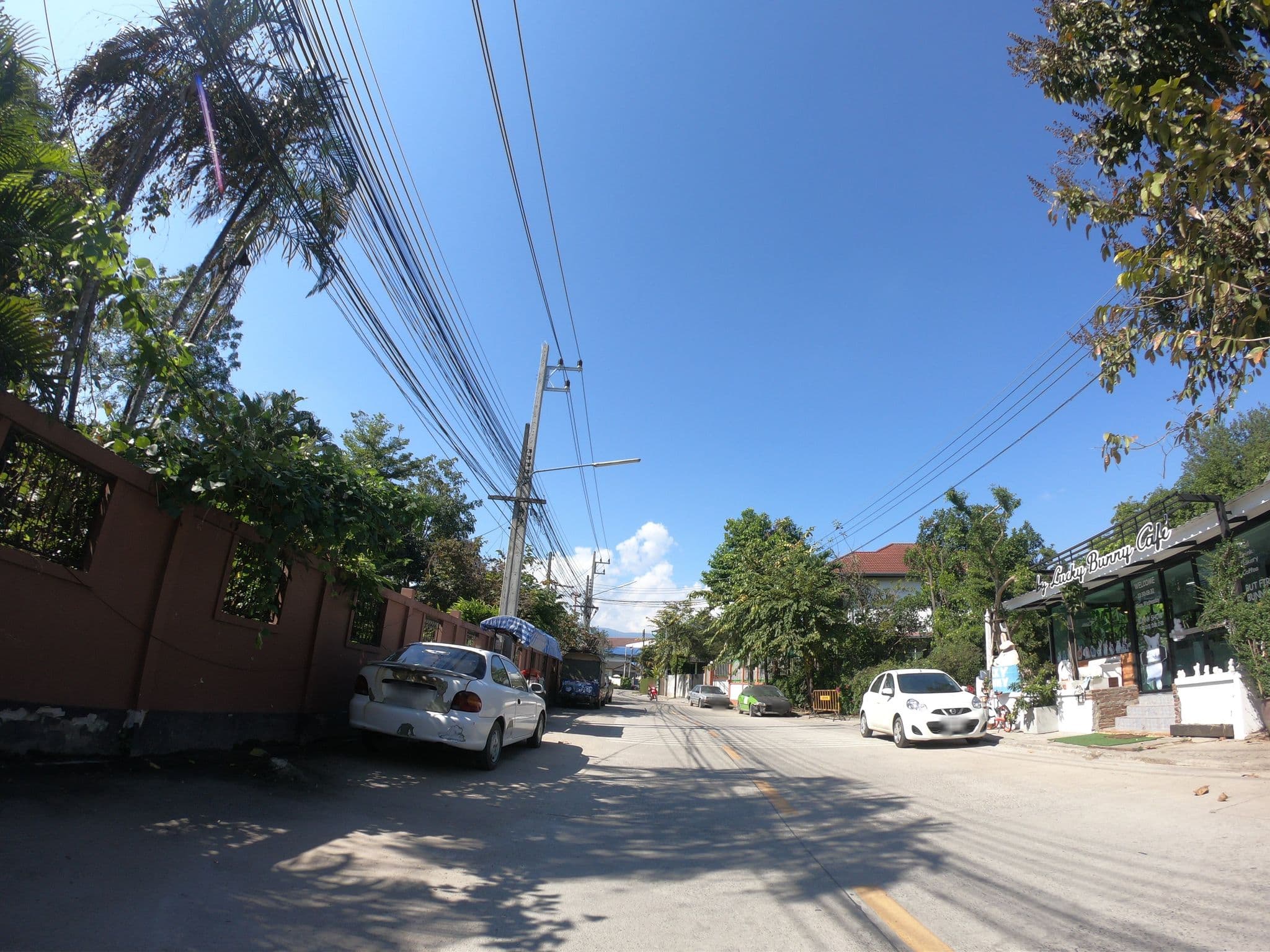 Street view near Proud Chiang Mai Poshtel, Chiang Mai — © chanuwath_grab (CC BY-SA · Mapillary)