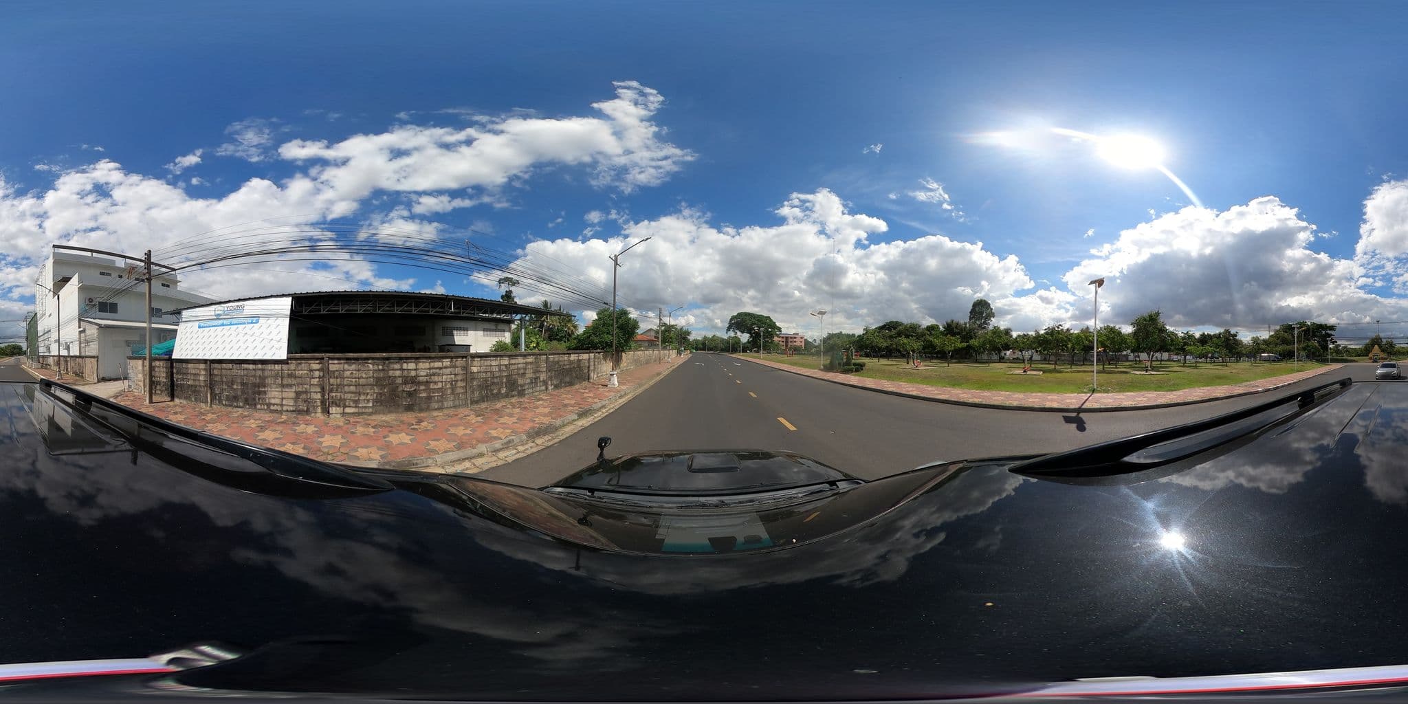 Street view near Day & Night Hotel, Roi Et — © nuttawutbunta (CC BY-SA · Mapillary)