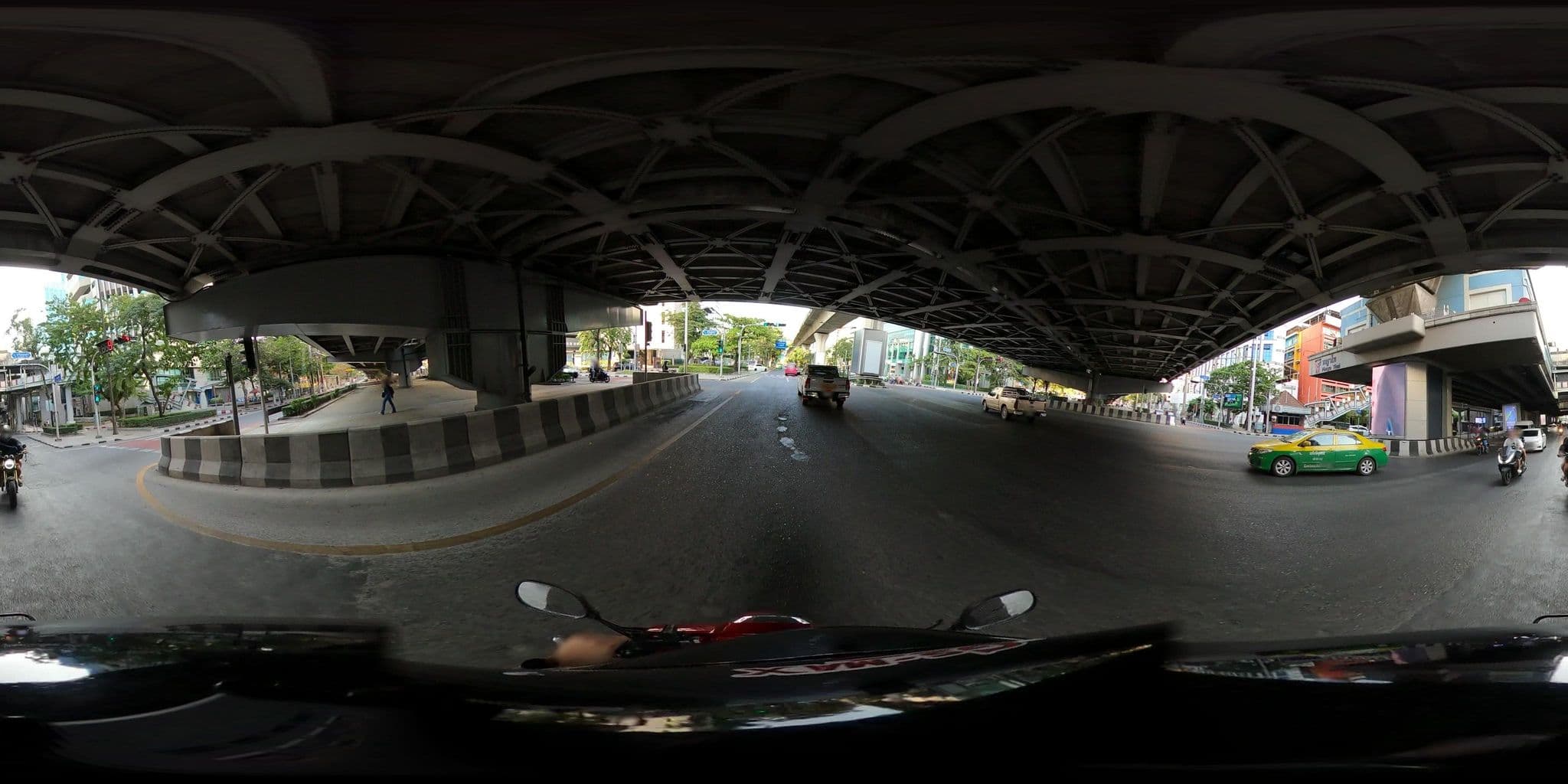 Street view near CozyOnTop PhayaThai Vintage Home, Ratchathewi — © NatchaponJ (CC BY-SA · Mapillary)