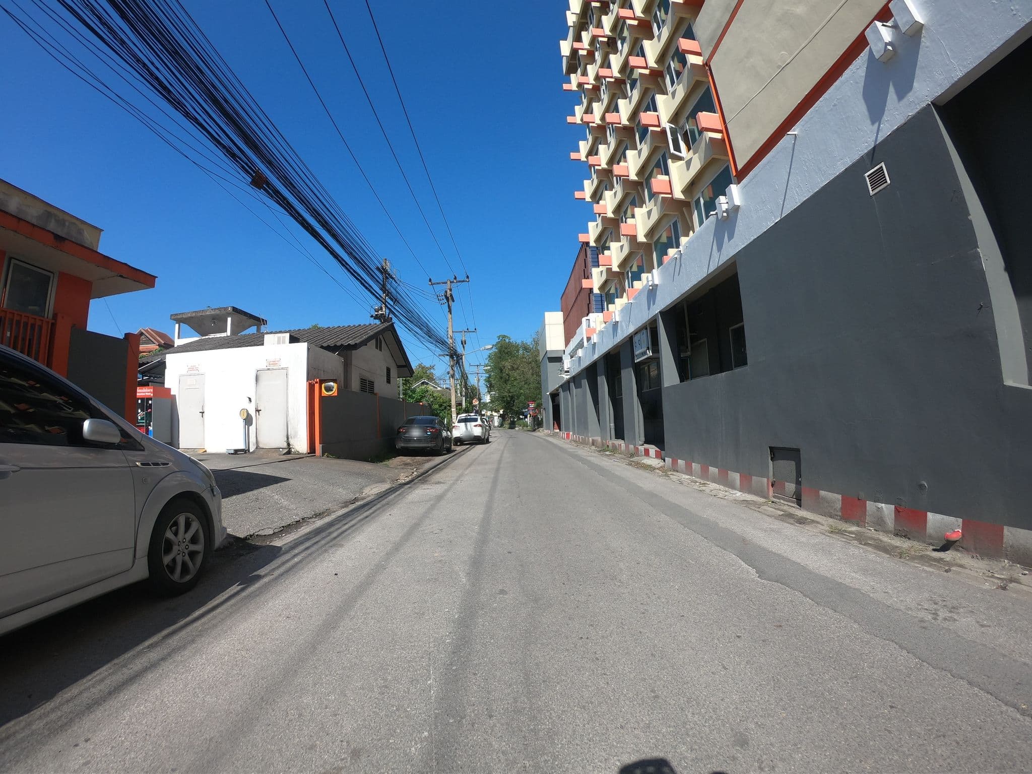 Street view near dusitD2 Chiang Mai Hotel, Chiang Mai