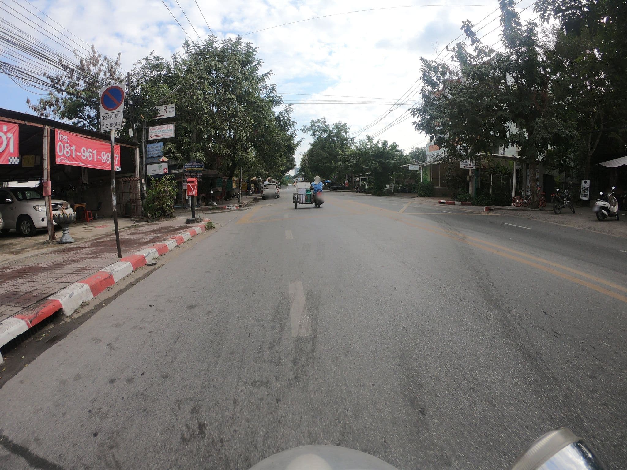 Street view near Chiang Mai Thai House, Chiang Mai — © chanuwath_grab (CC BY-SA · Mapillary)