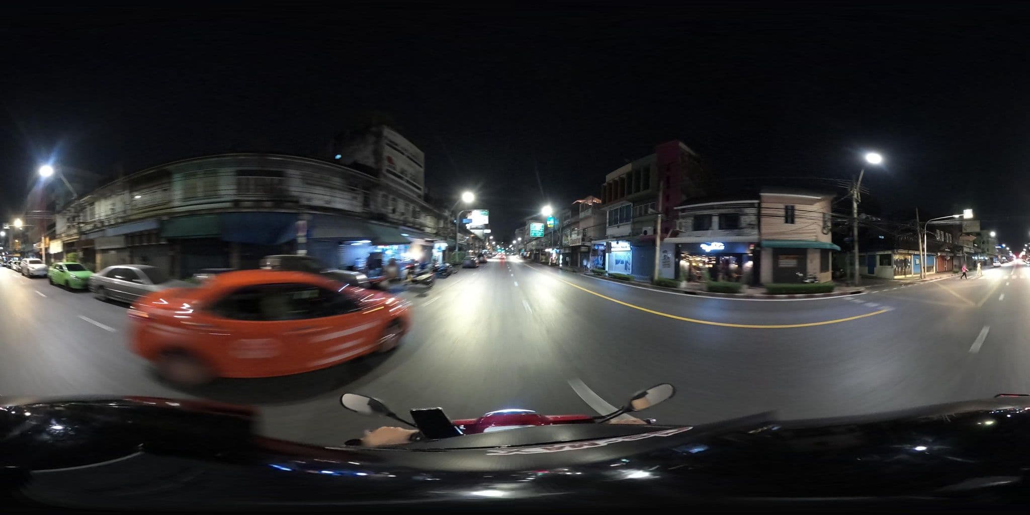 Street view near Sinad Guesthouse, Phra Nakhon