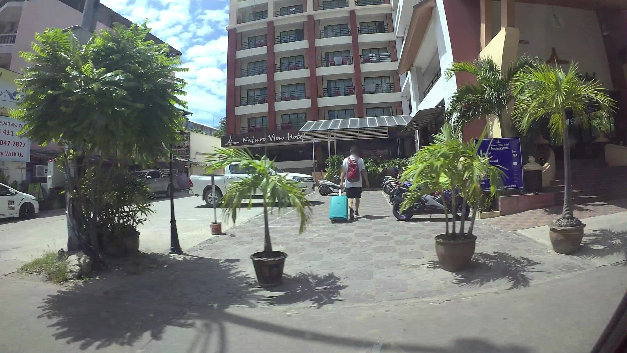 Street view near Nature View Hotel, Pattaya — © kaart_3 (CC BY-SA · Mapillary)