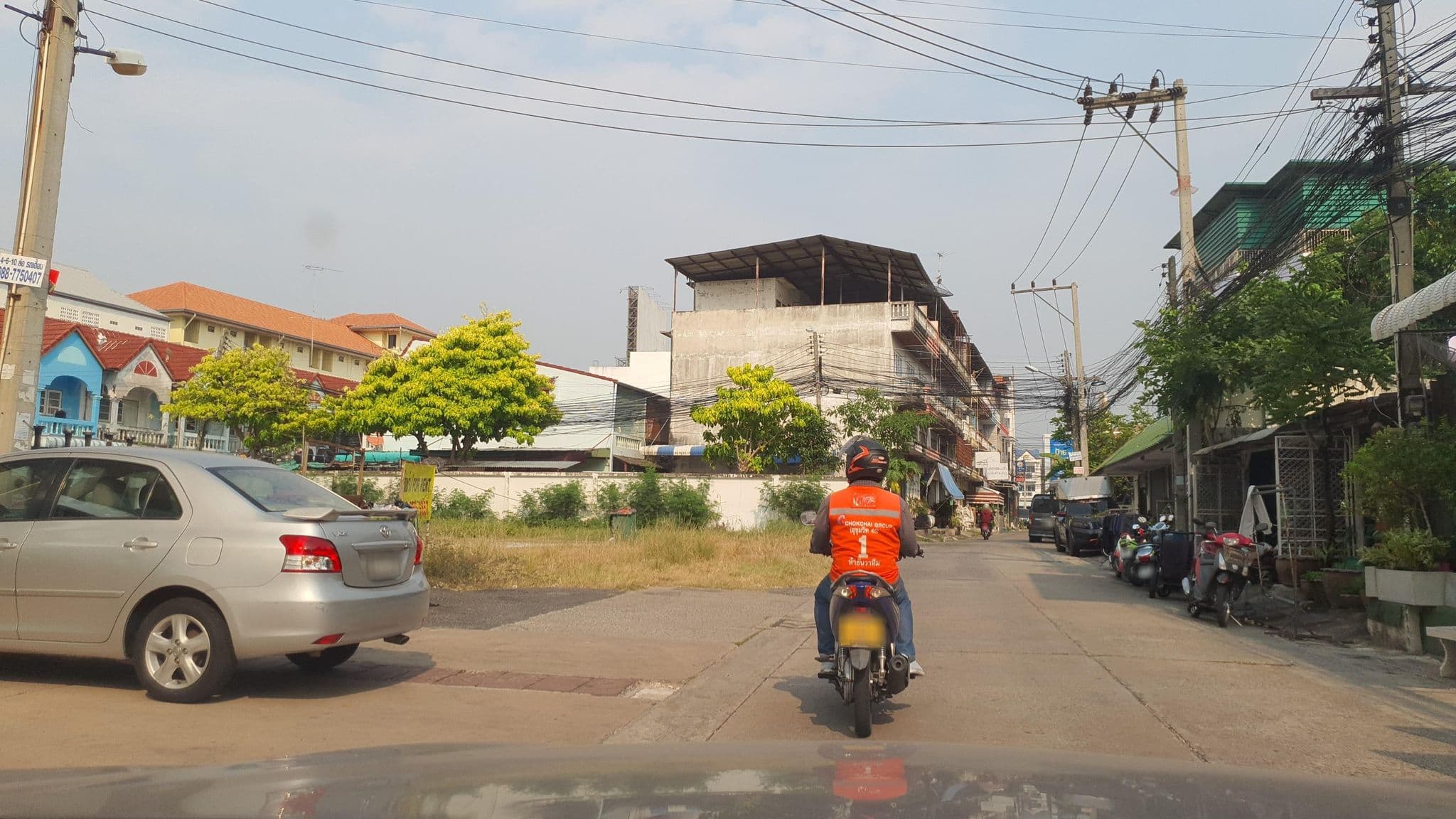 Street view near Twinsap Resort, Pattaya