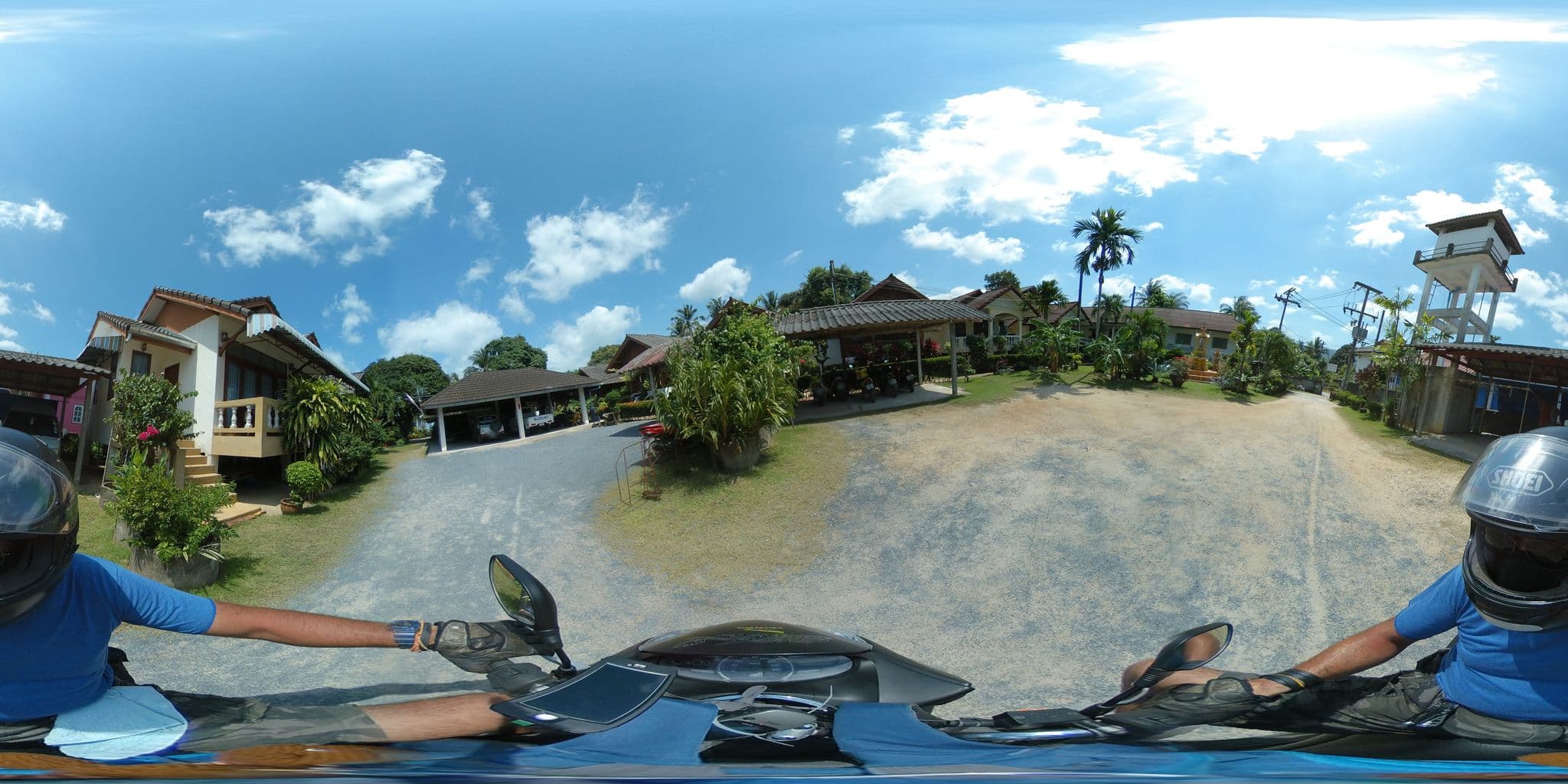 Street view near Sunrise village, Ko Samui
